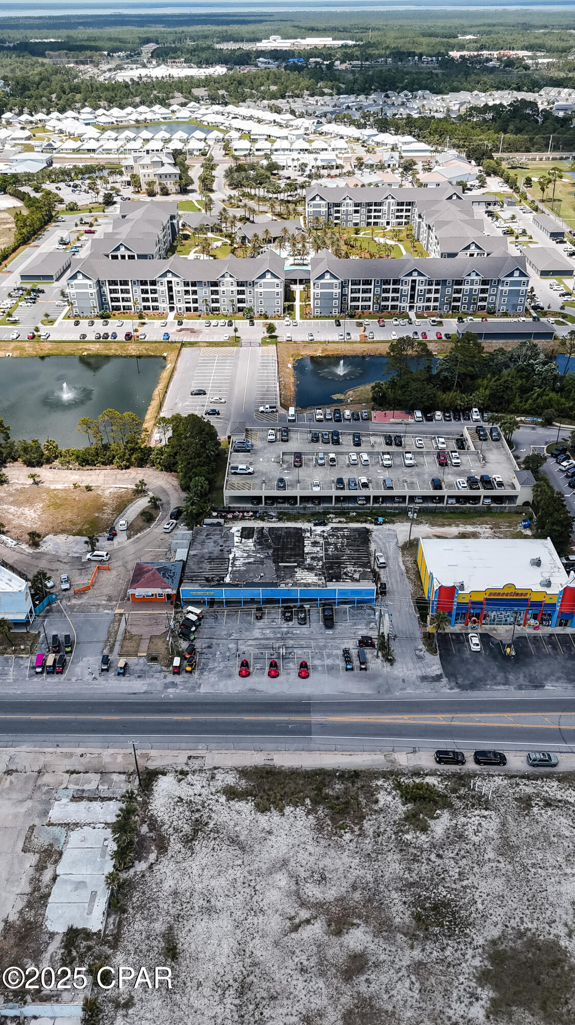 Listing photo id 37 for 11832 Front Beach Road