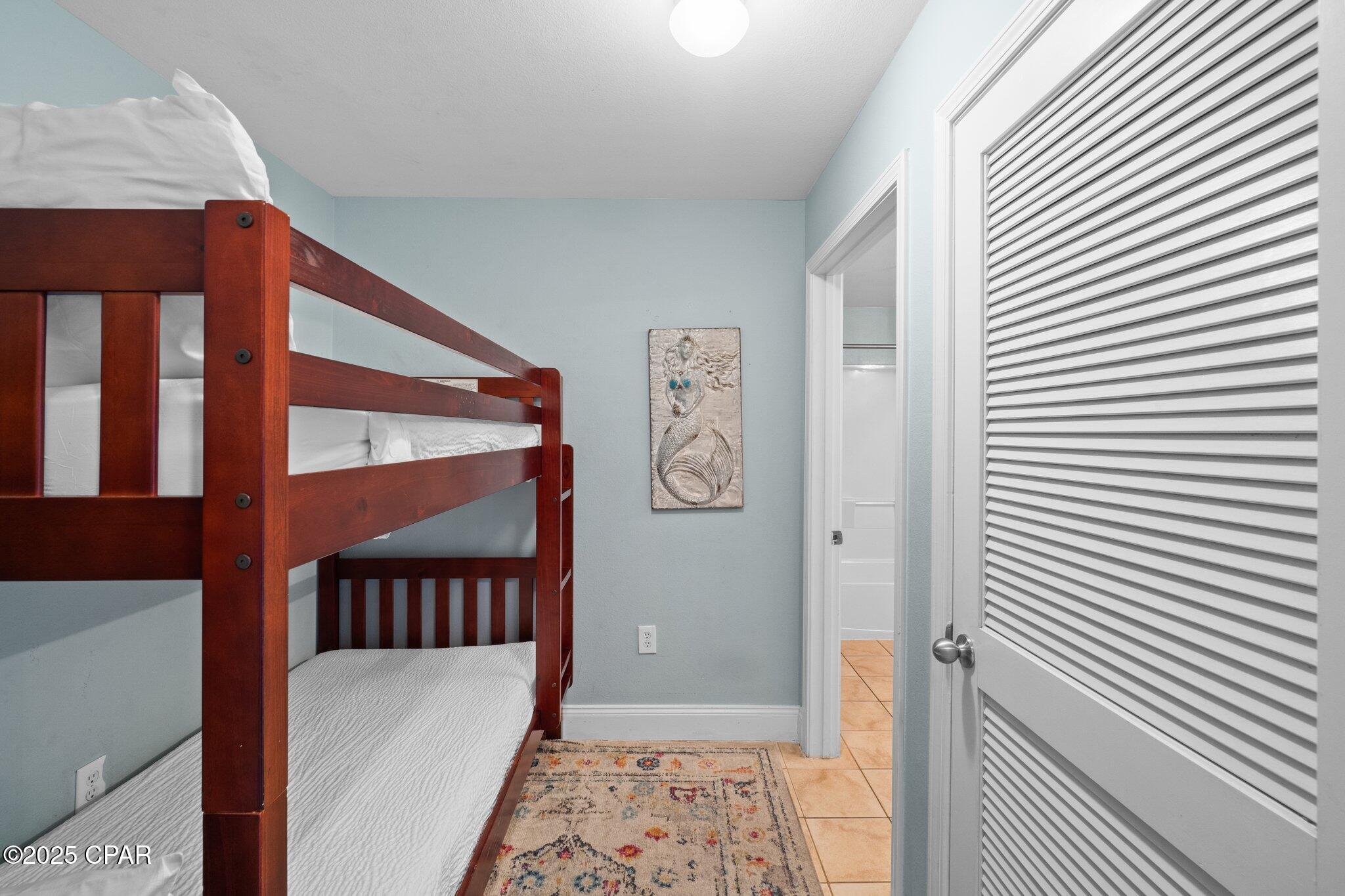 Image 8 For 9902 Thomas Drive 135