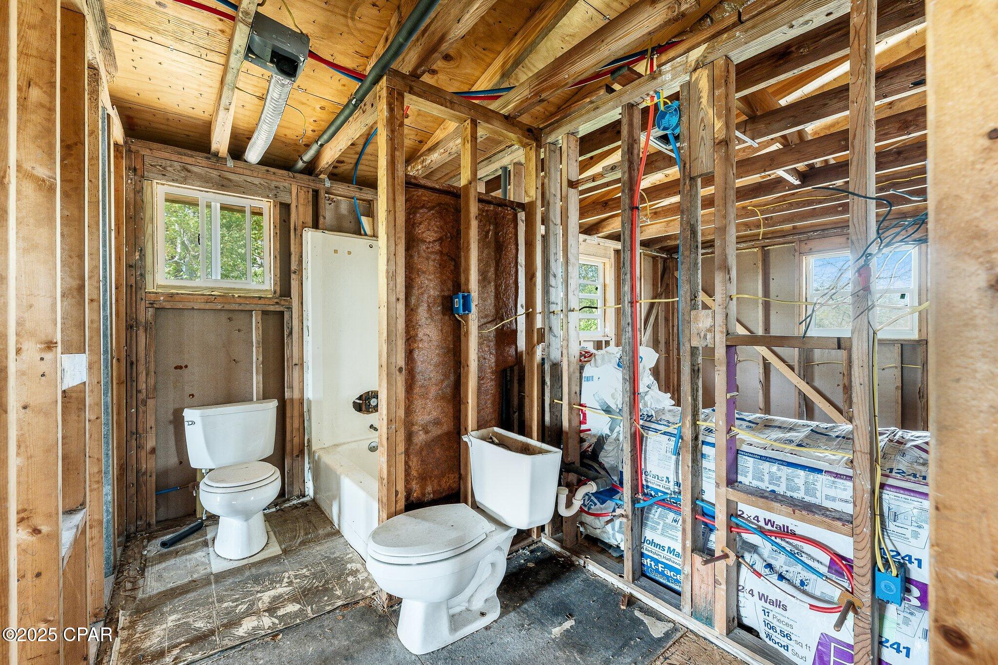 Image 12 For 819 Russ Lake Drive