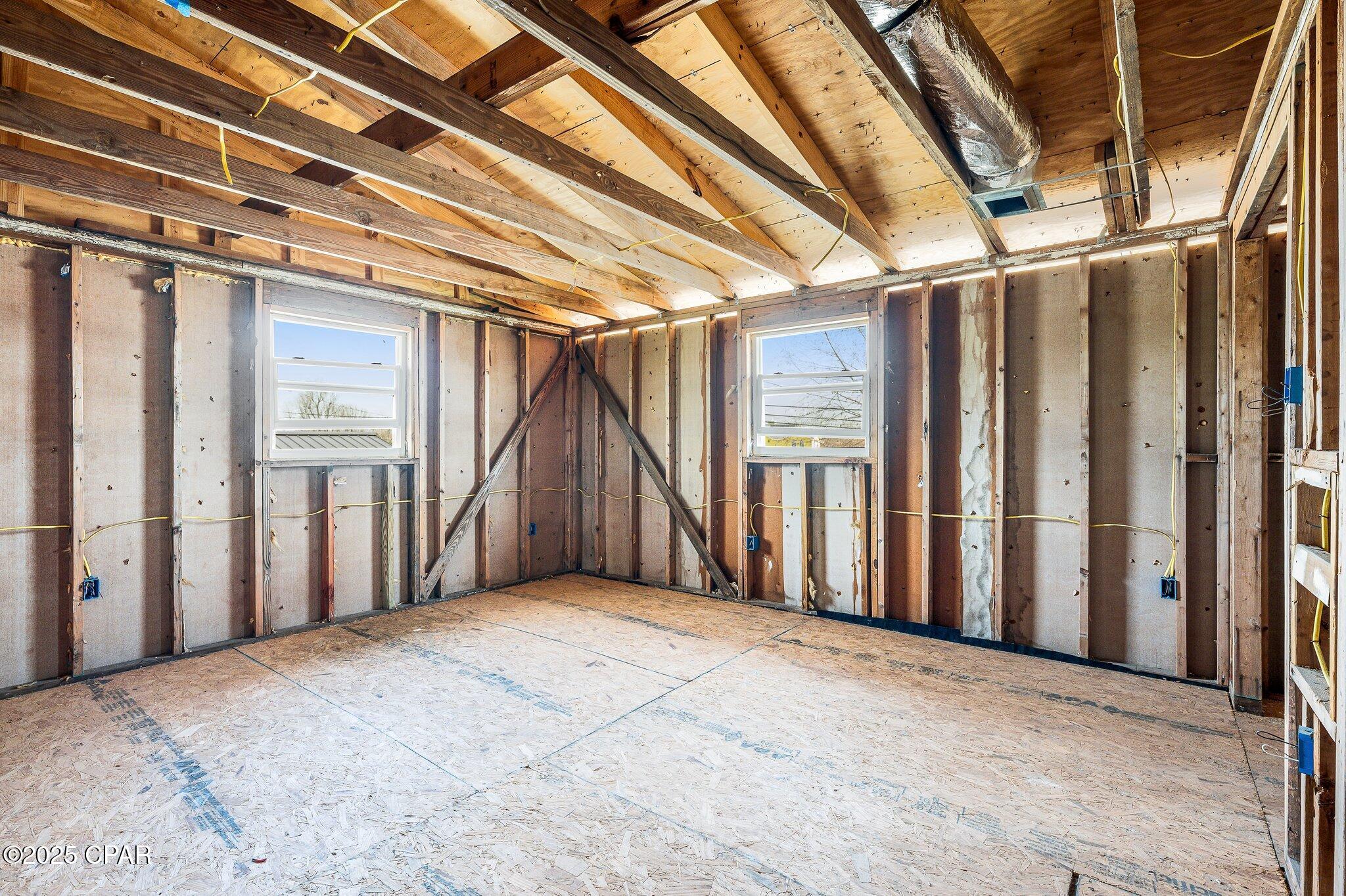 Image 21 For 819 Russ Lake Drive