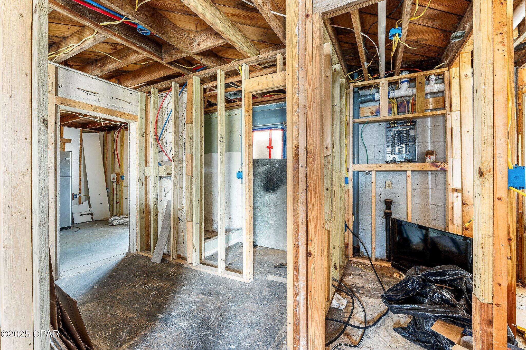 Image 22 For 819 Russ Lake Drive