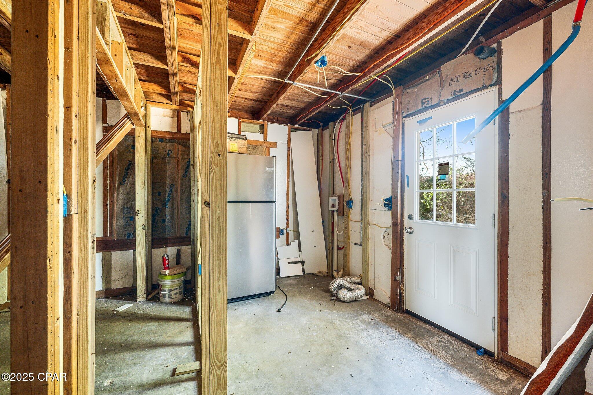 Image 23 For 819 Russ Lake Drive