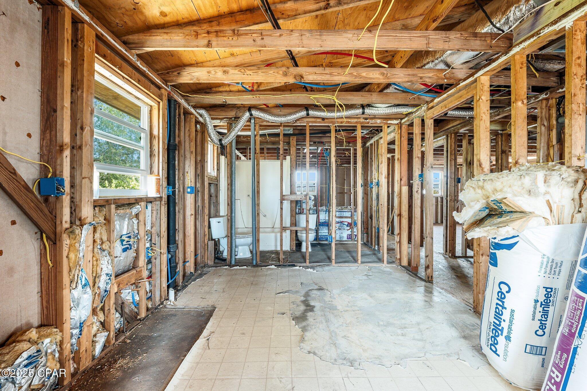 Image 6 For 819 Russ Lake Drive