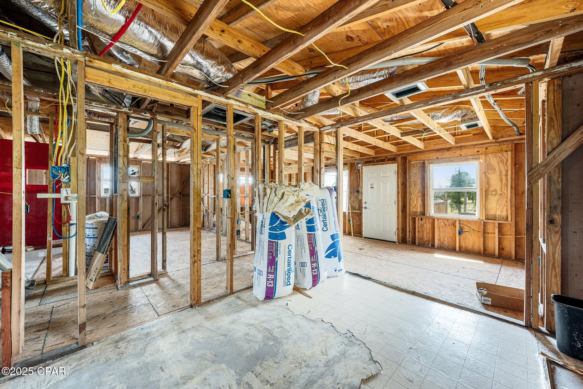 Image 8 For 819 Russ Lake Drive