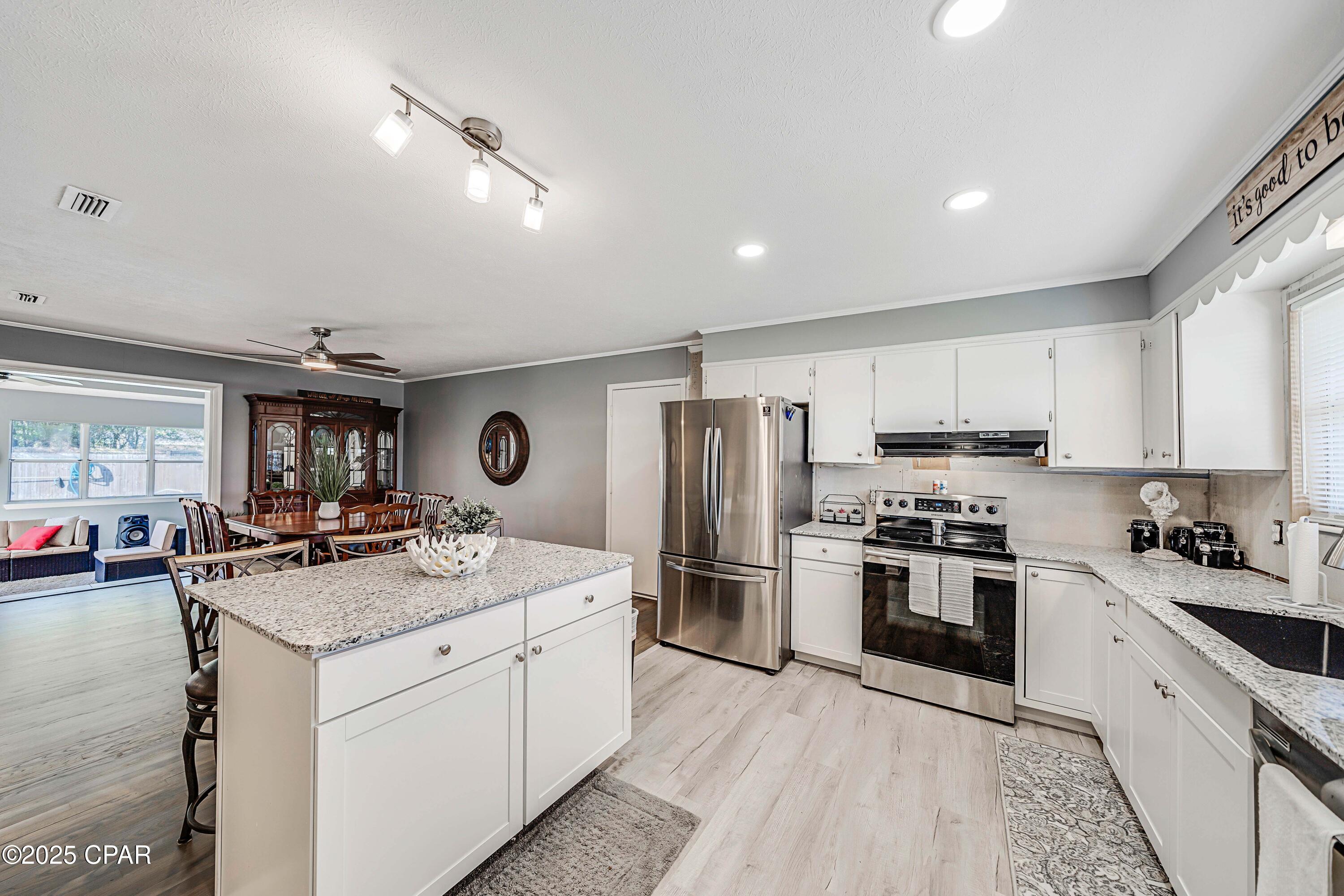 Image 9 For 5031 Park Street