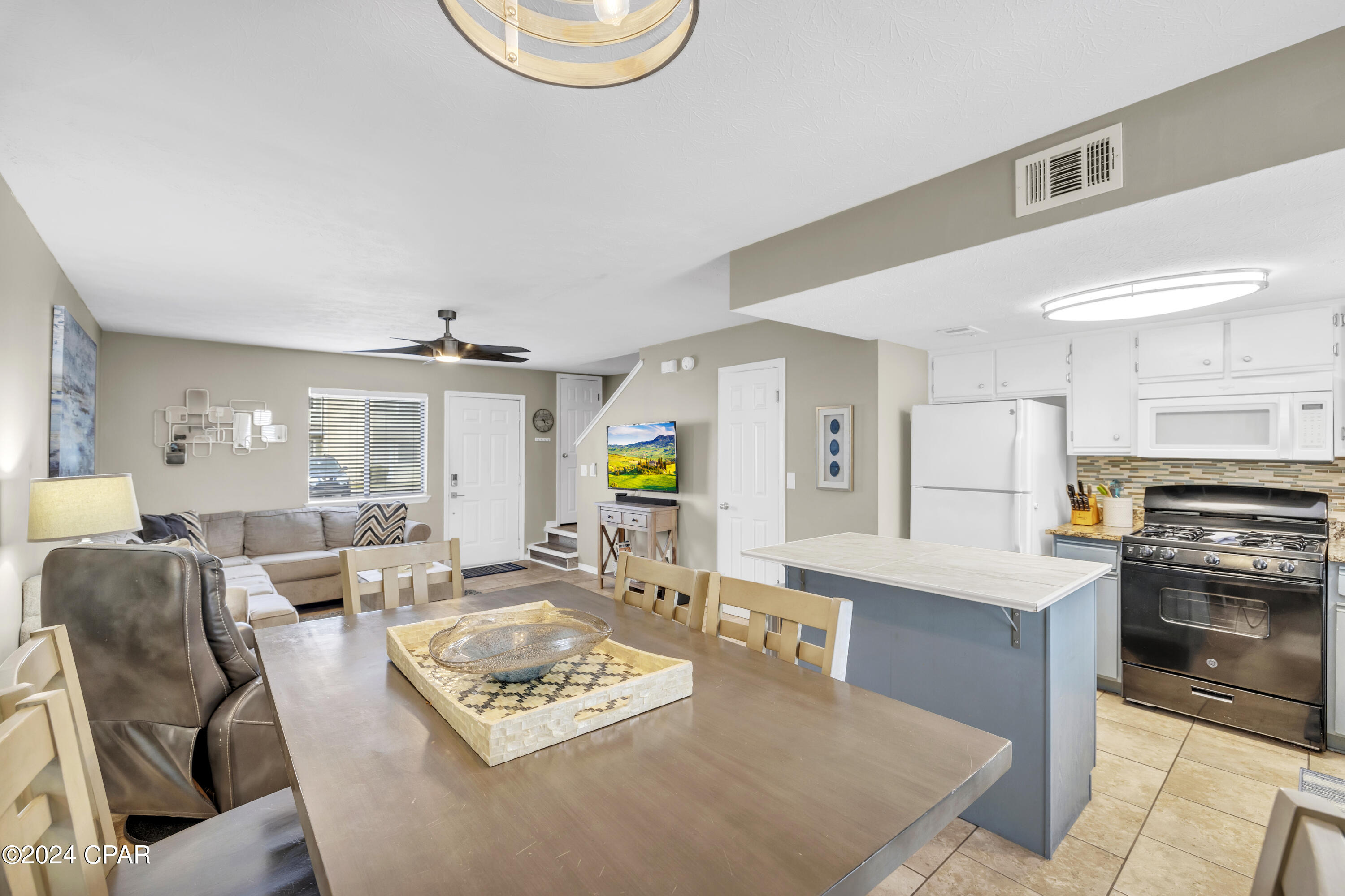 Image 9 For 137 Leslie Lane