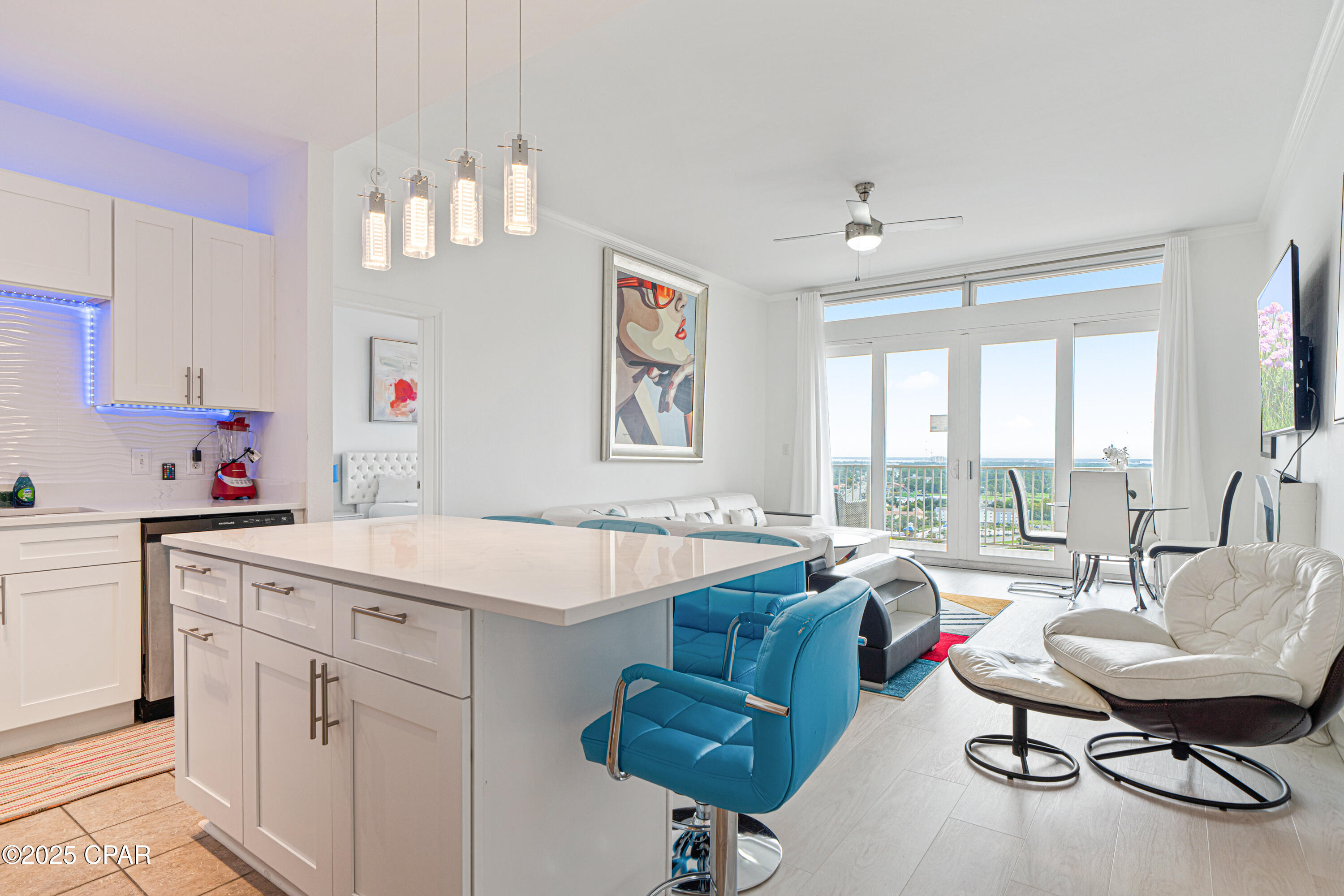 Image 11 For 9902 Thomas Drive 2028