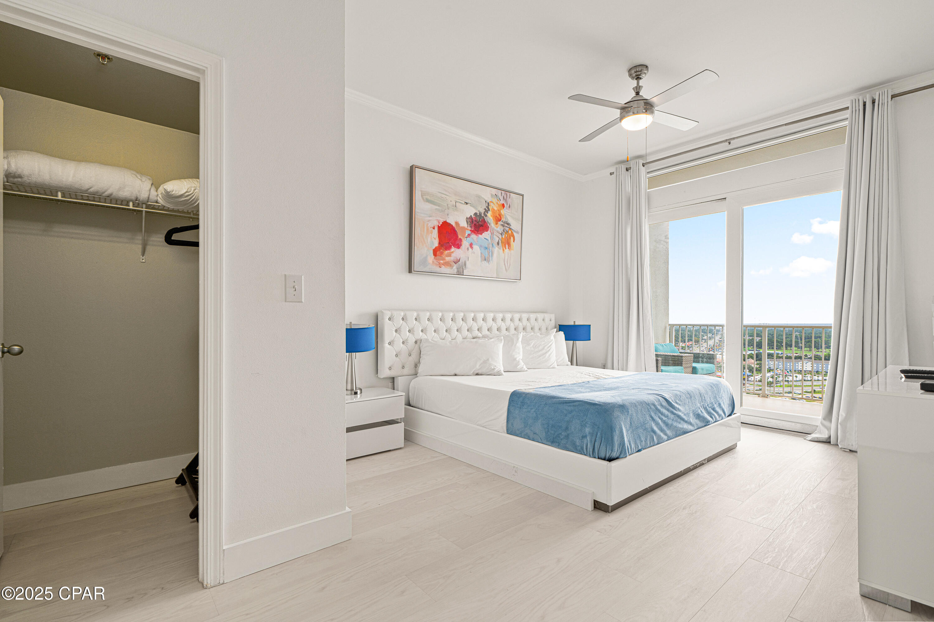 Image 18 For 9902 Thomas Drive 2028