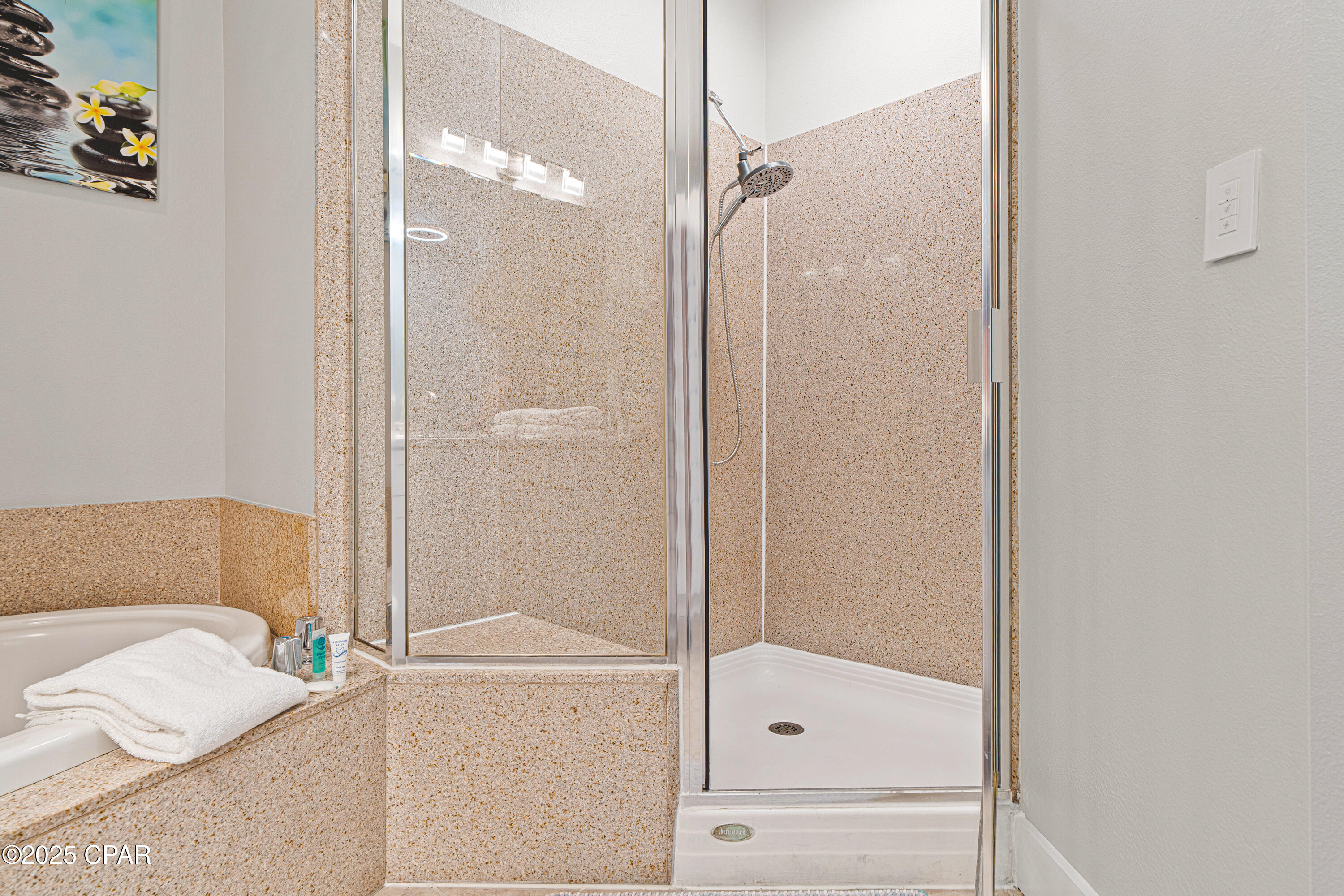 Image 21 For 9902 Thomas Drive 2028