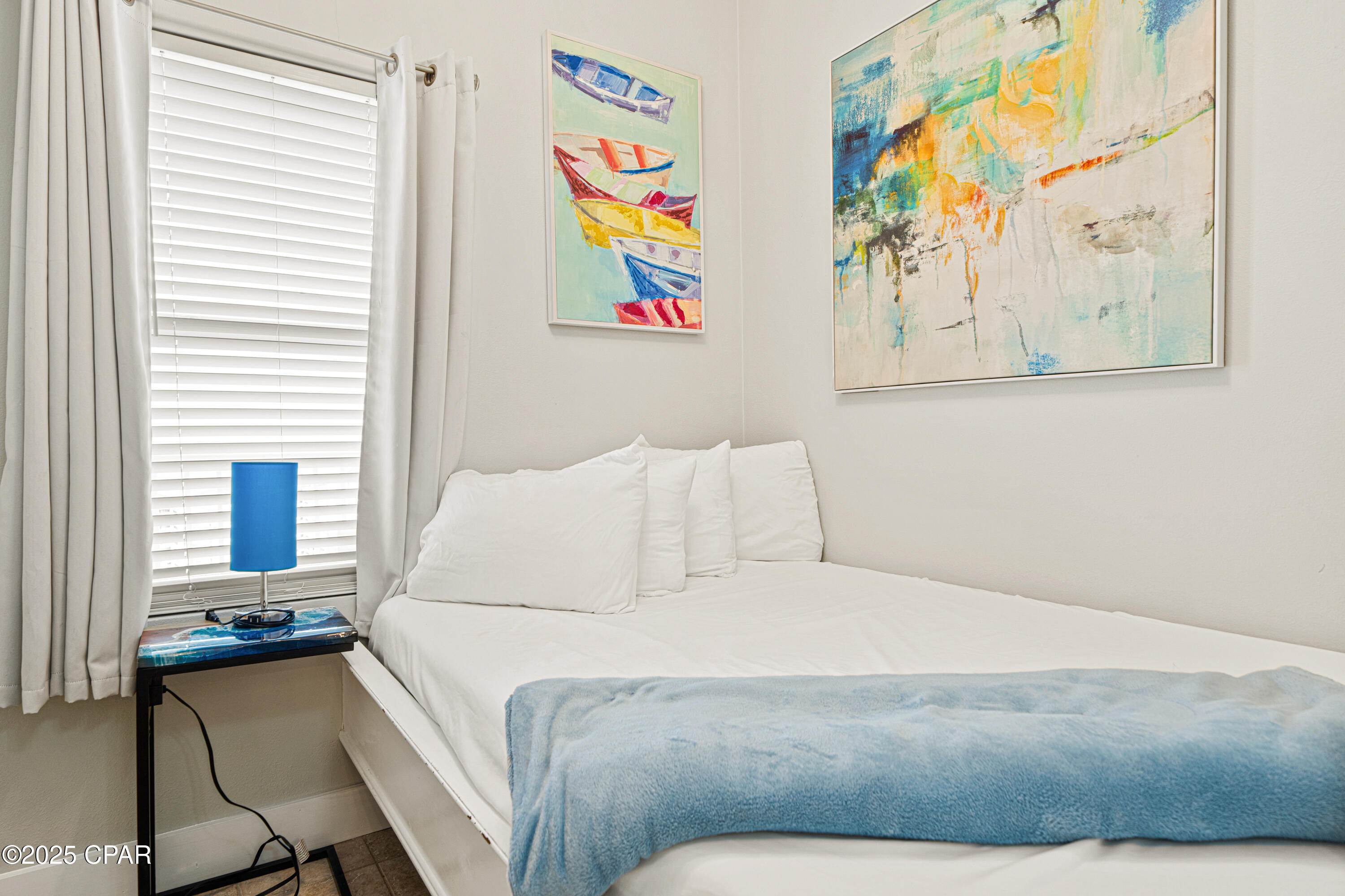 Image 25 For 9902 Thomas Drive 2028