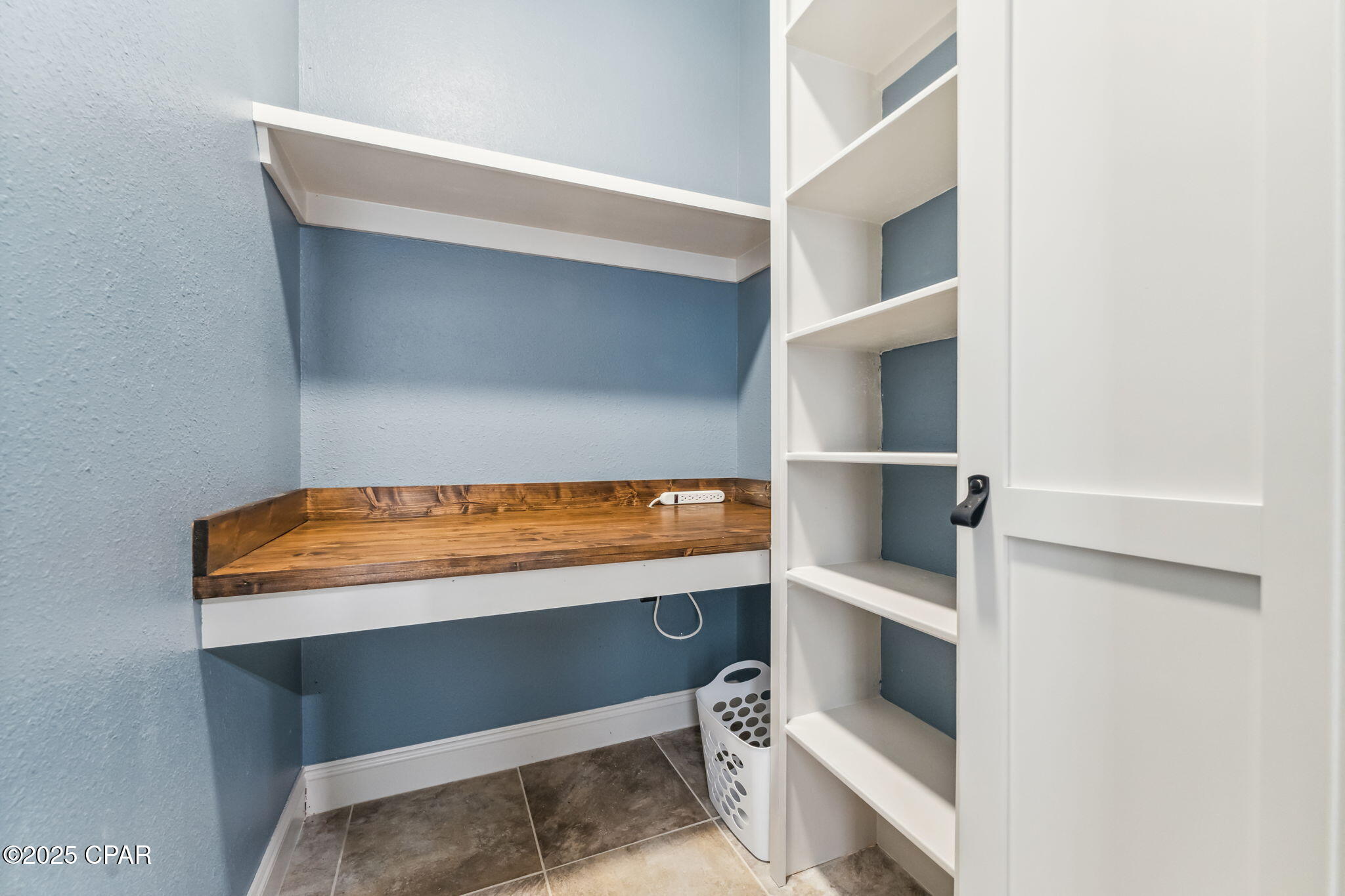 Image 25 For 7011 Sunset Avenue