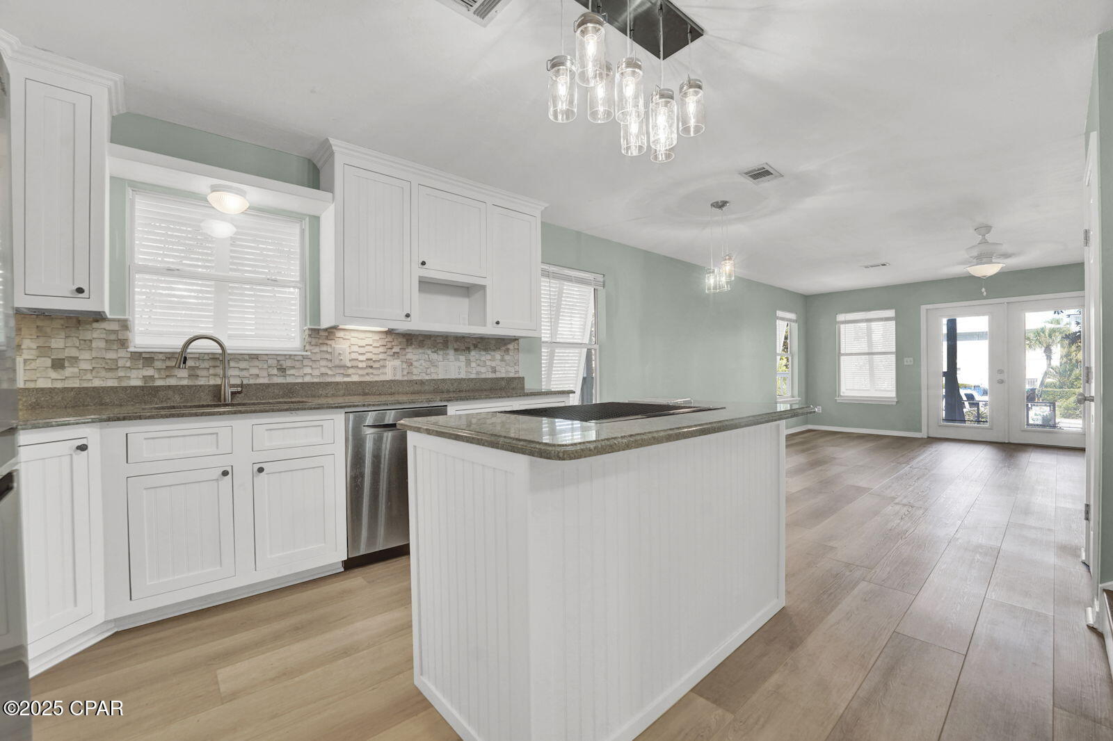 Image 14 For 93 Beachfront Trail