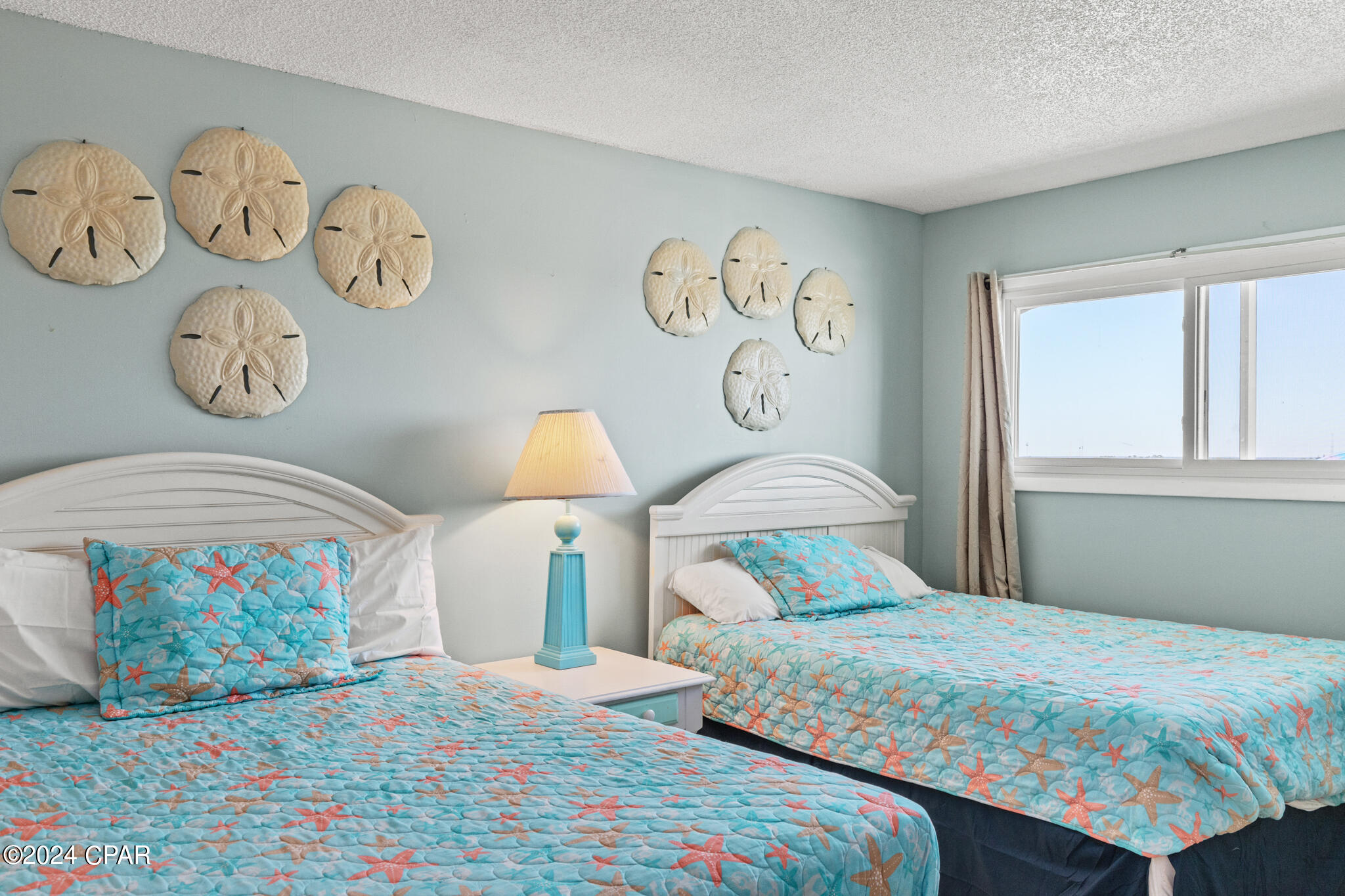 Image 4 For 8743 Thomas Drive 1224