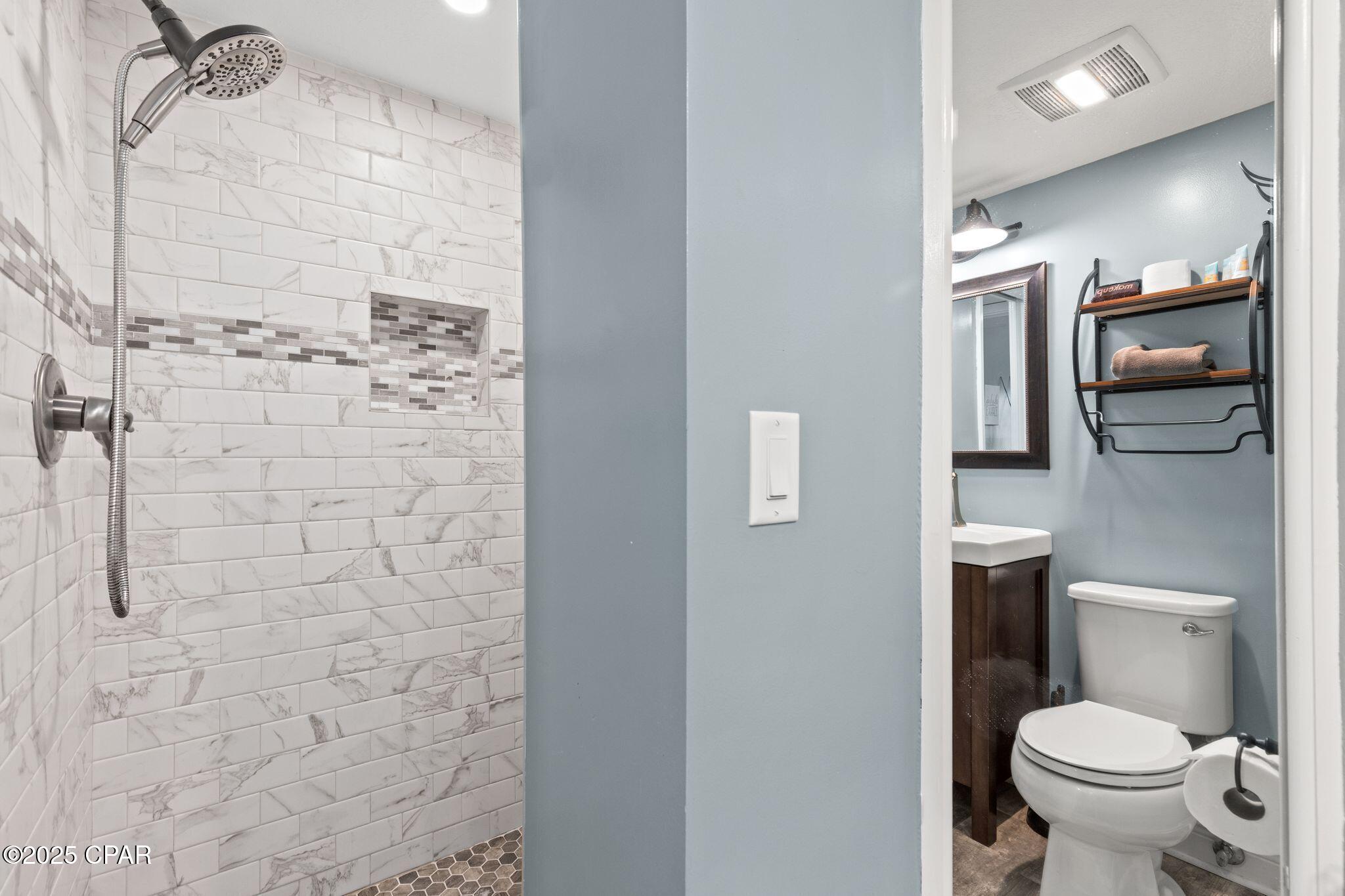 Image 18 For 23223 Front Beach Road A-735