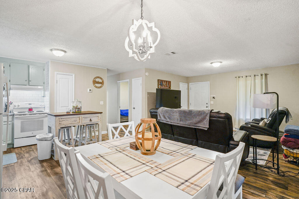 Image 5 For 2316 Sweet Gum Drive