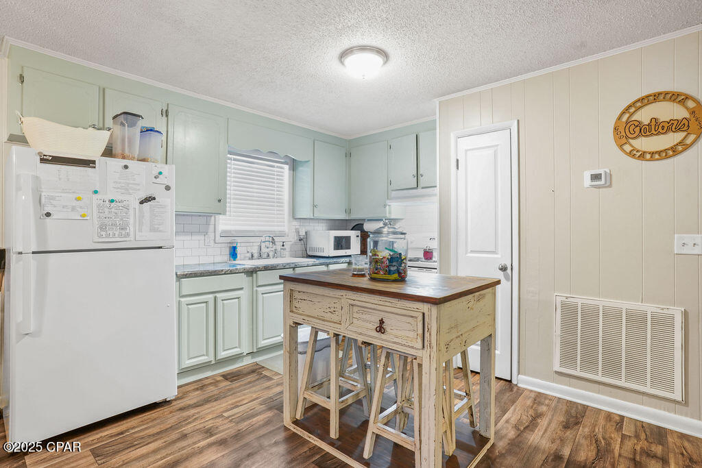 Image 7 For 2316 Sweet Gum Drive