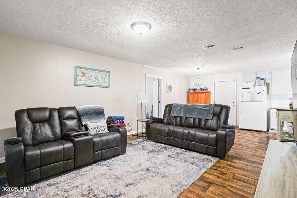 Image 9 For 2316 Sweet Gum Drive