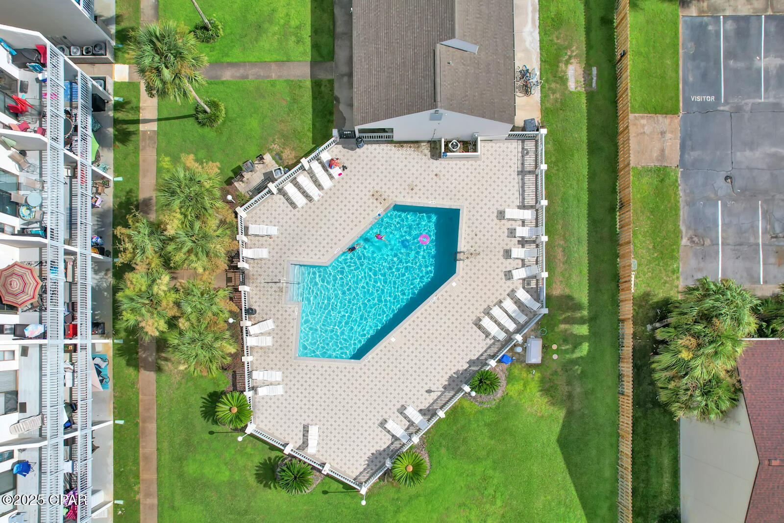 Image 18 For 17614 Front Beach Road 4d