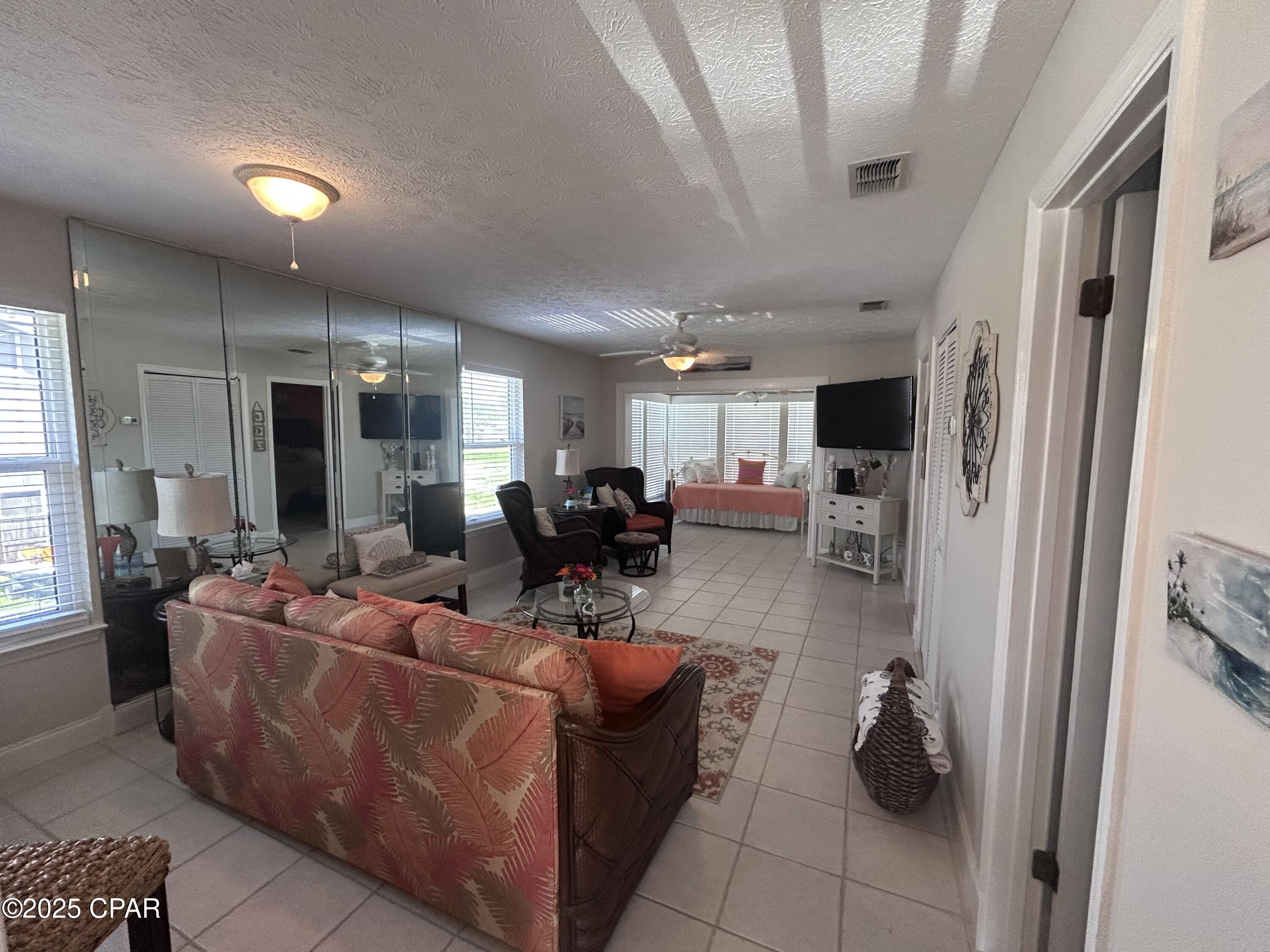 Image 9 For 7813 Lagoon Drive 3c