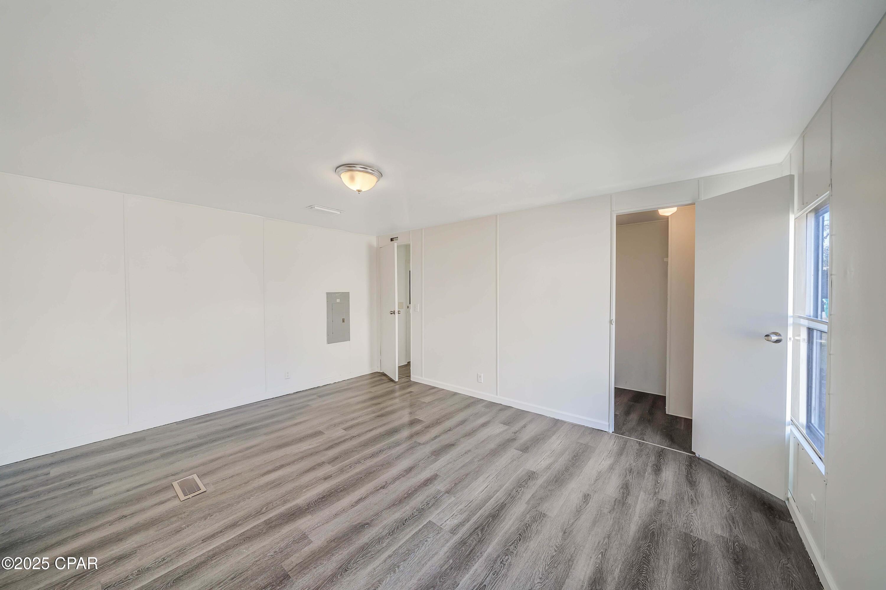 Image 12 For 1503 S Kimbrel Ave