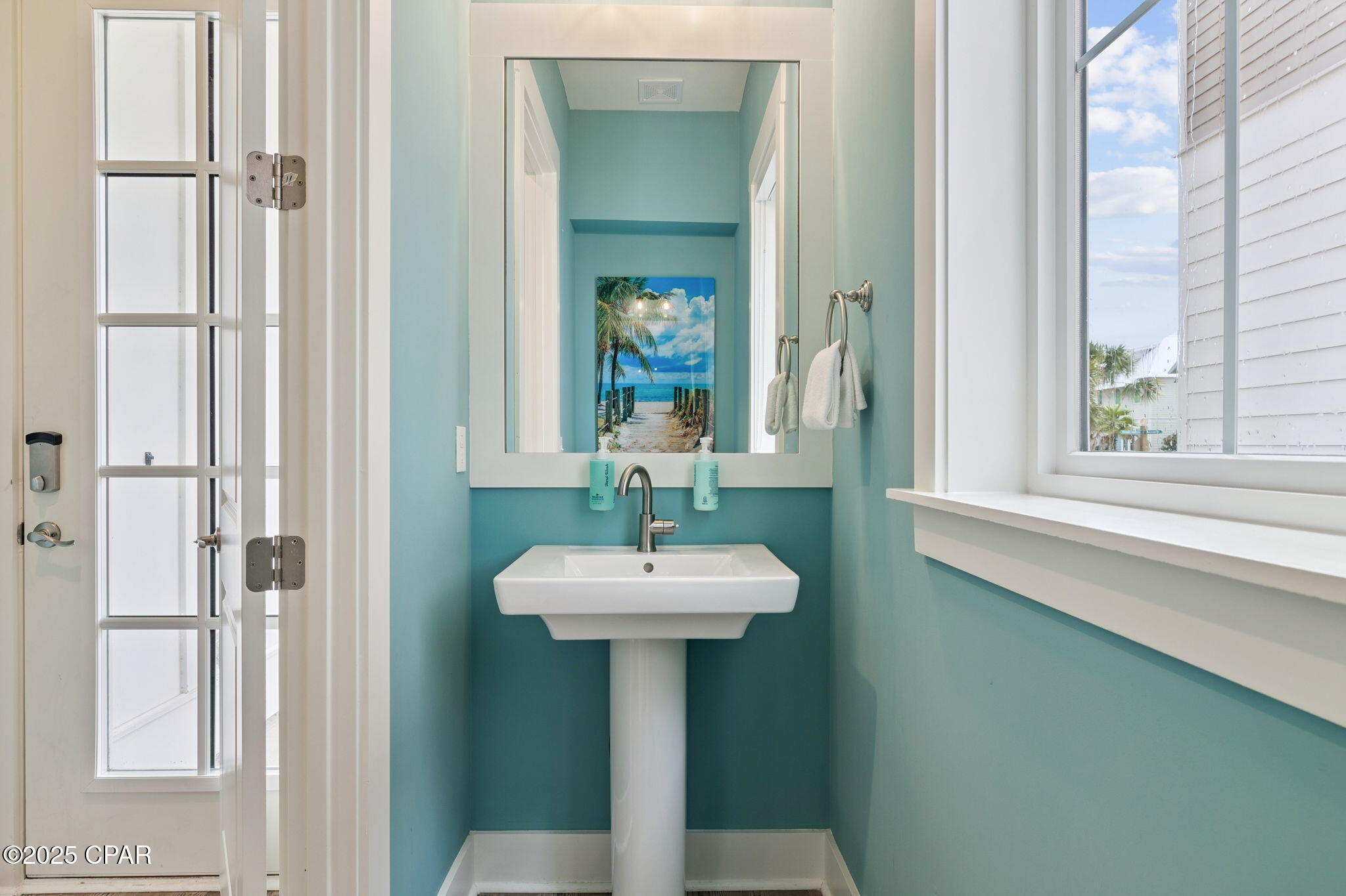 Listing photo id 11 for 125 Paradise Found Circle