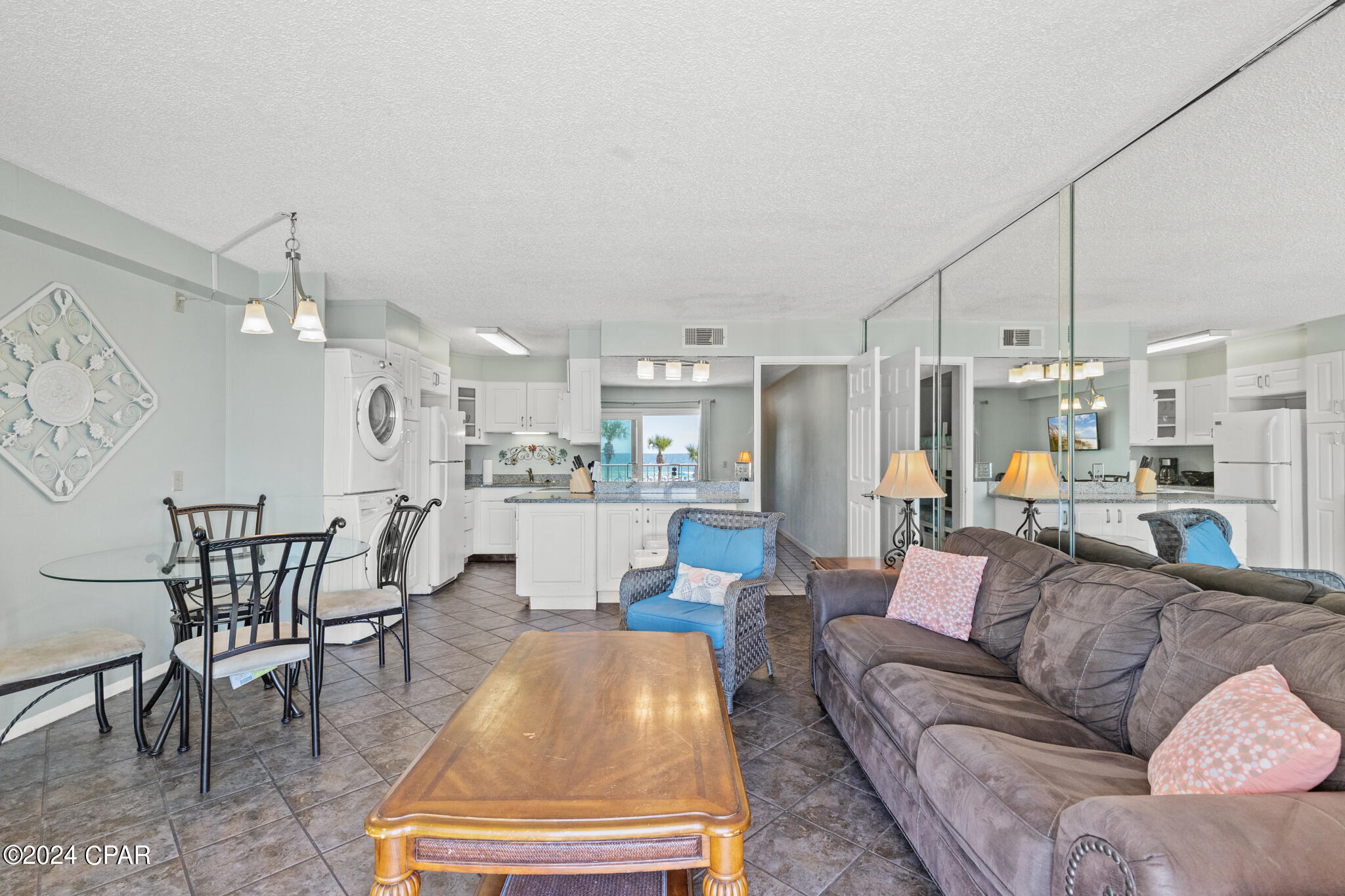 Image 15 For 8743 Thomas Drive 212