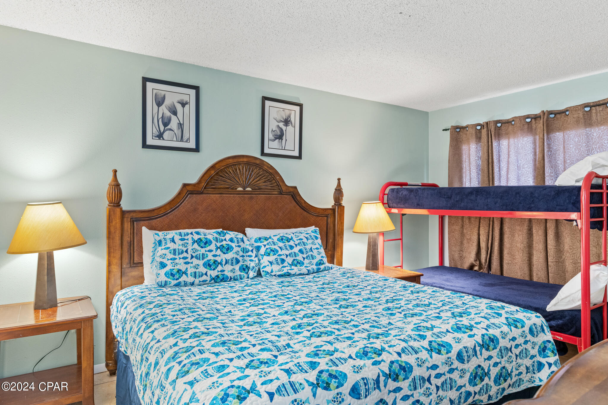 Image 4 For 8743 Thomas Drive 528