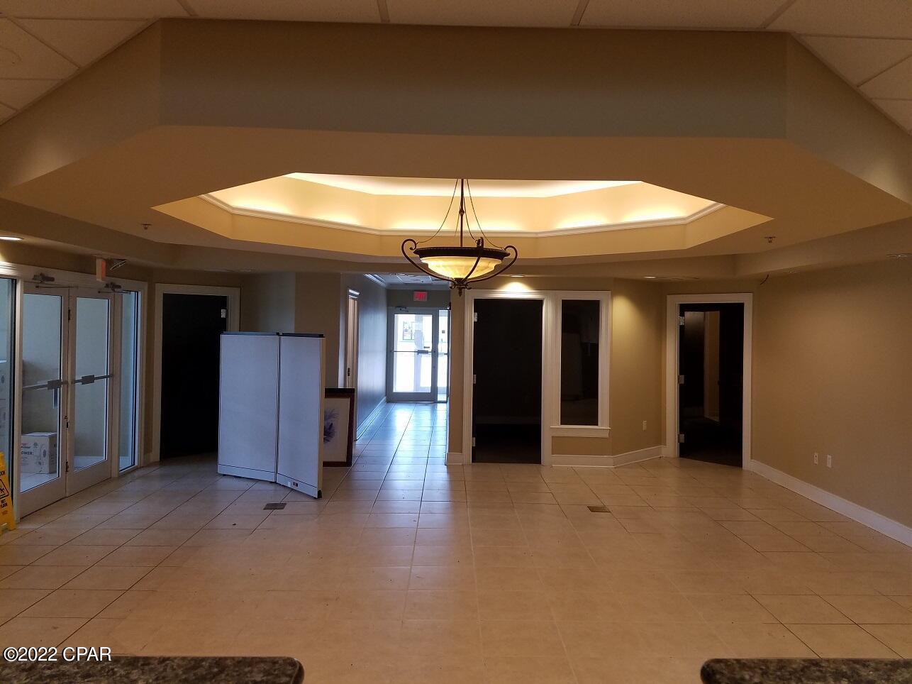 Listing photo id 4 for 16901 Pc Bch Parkway