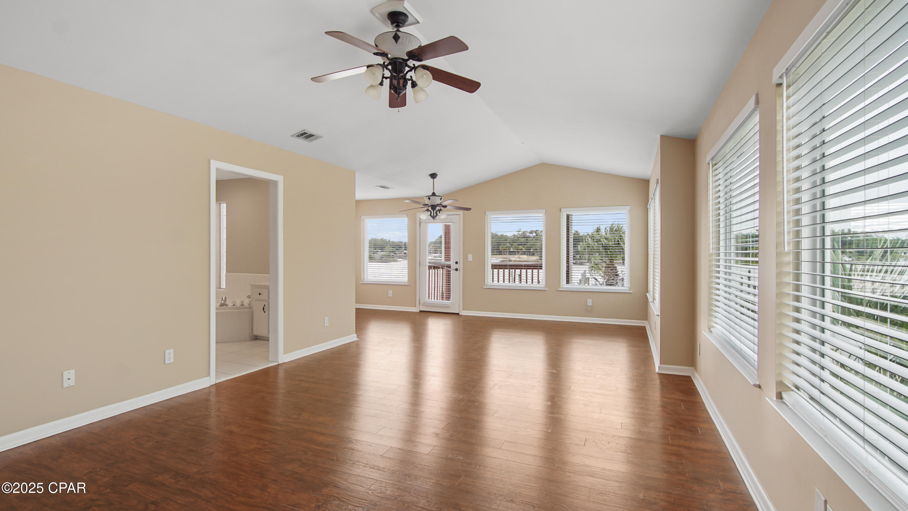 Image 25 For 5108 Blue Harbor Drive