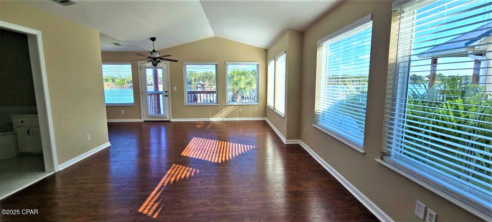 Image 28 For 5108 Blue Harbor Drive