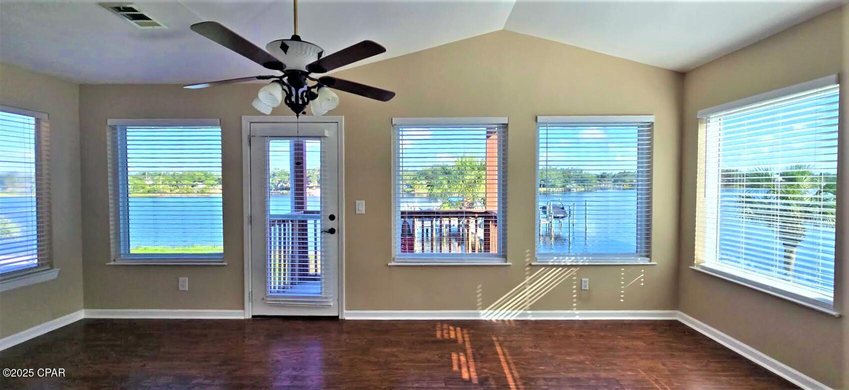 Image 29 For 5108 Blue Harbor Drive