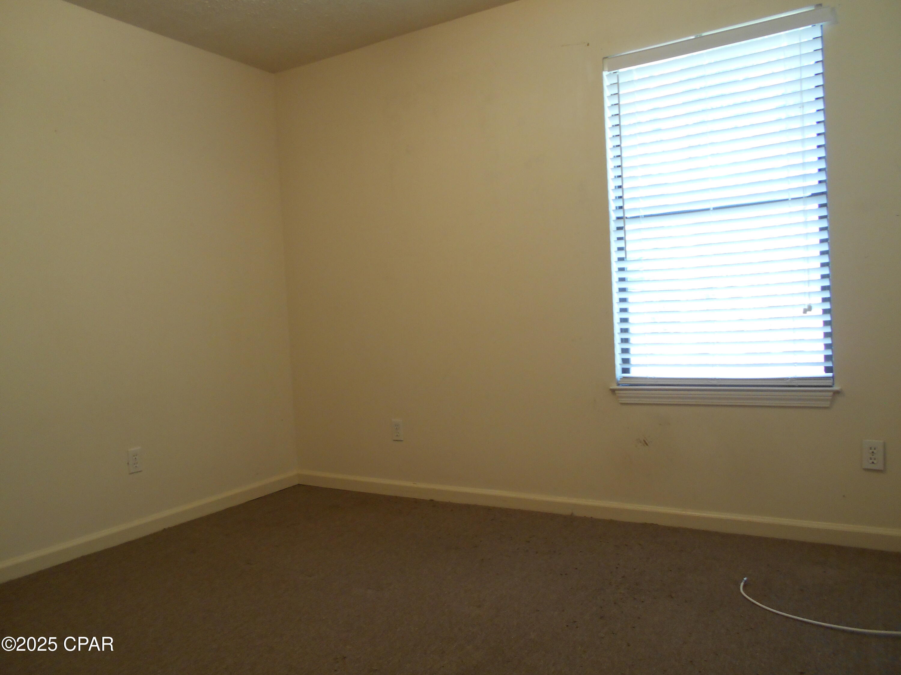 Image 10 For 104 Country Place