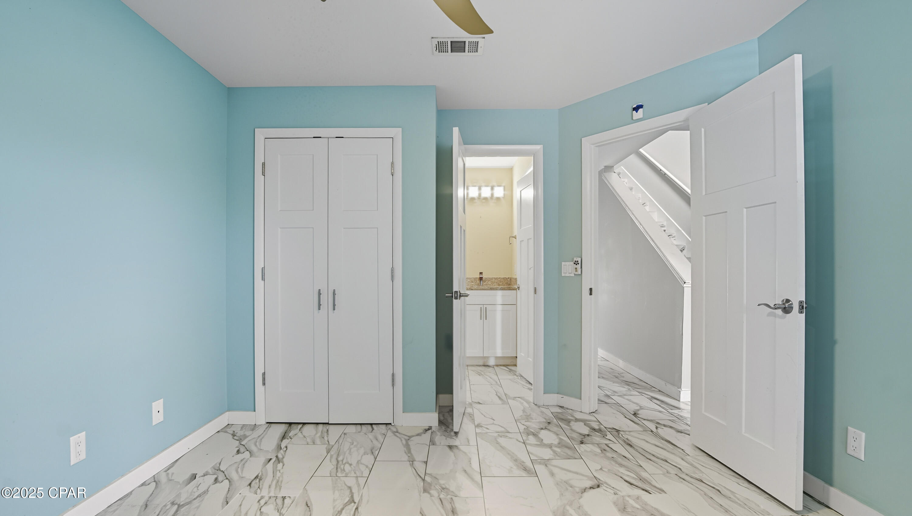 Image 11 For 8730 Thomas Drive 113