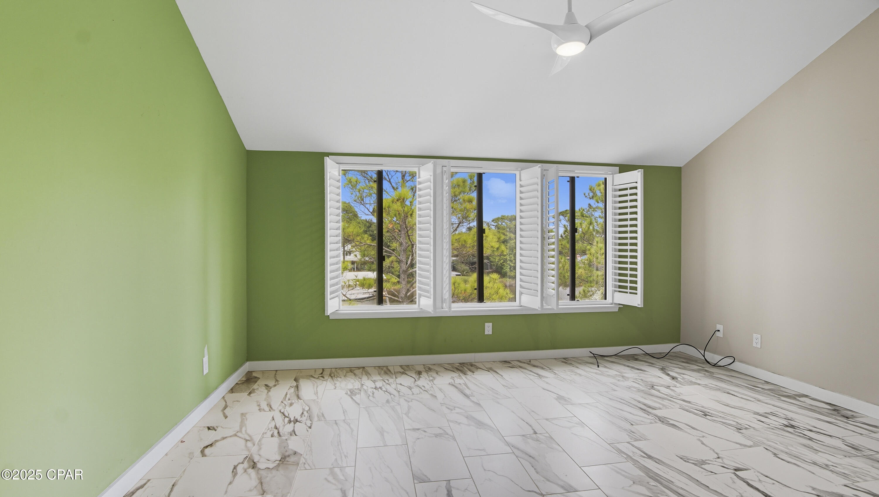 Image 14 For 8730 Thomas Drive 113