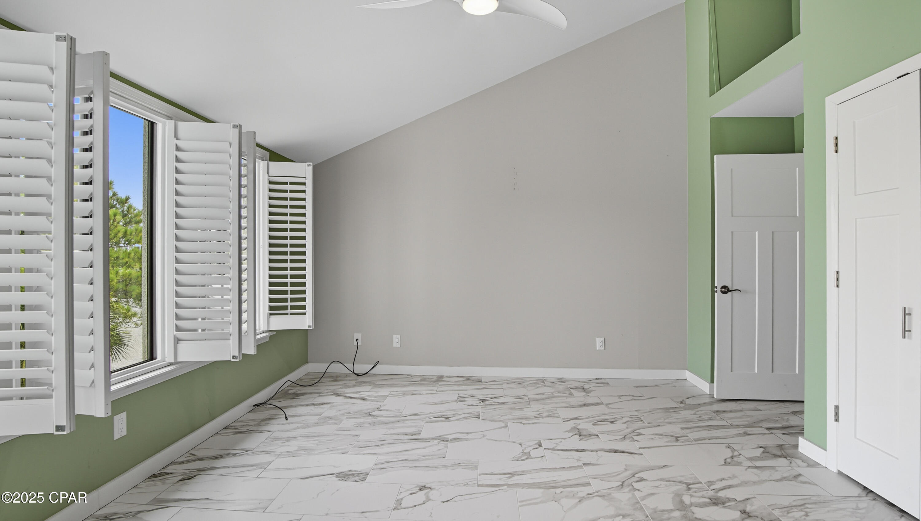 Image 16 For 8730 Thomas Drive 113