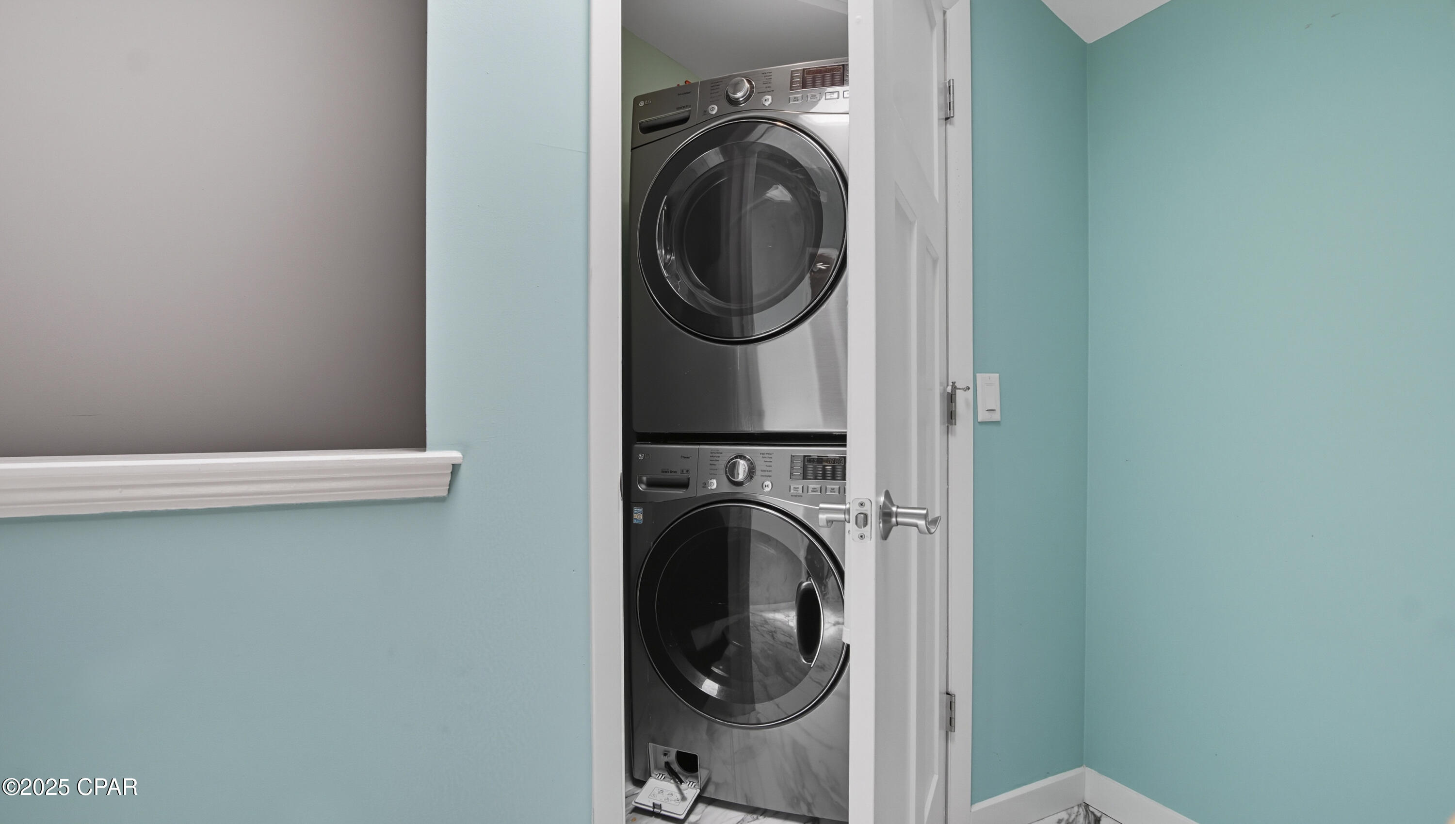 Image 26 For 8730 Thomas Drive 113