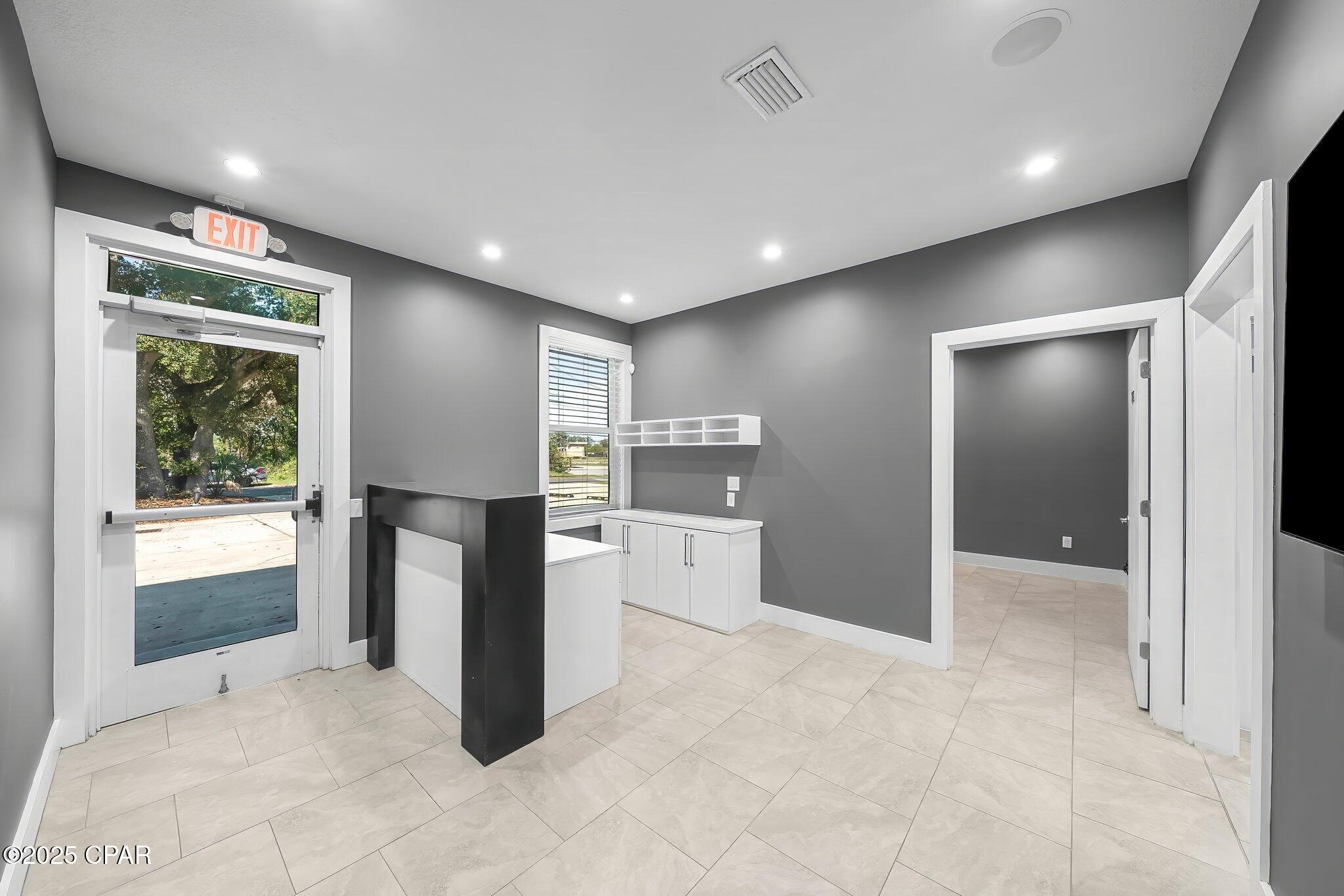 Image 3 For 1806 Brown Avenue