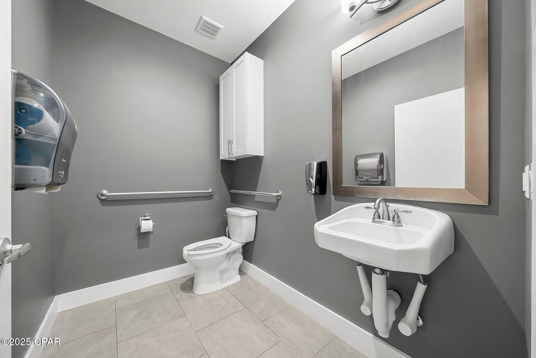 Image 7 For 1806 Brown Avenue