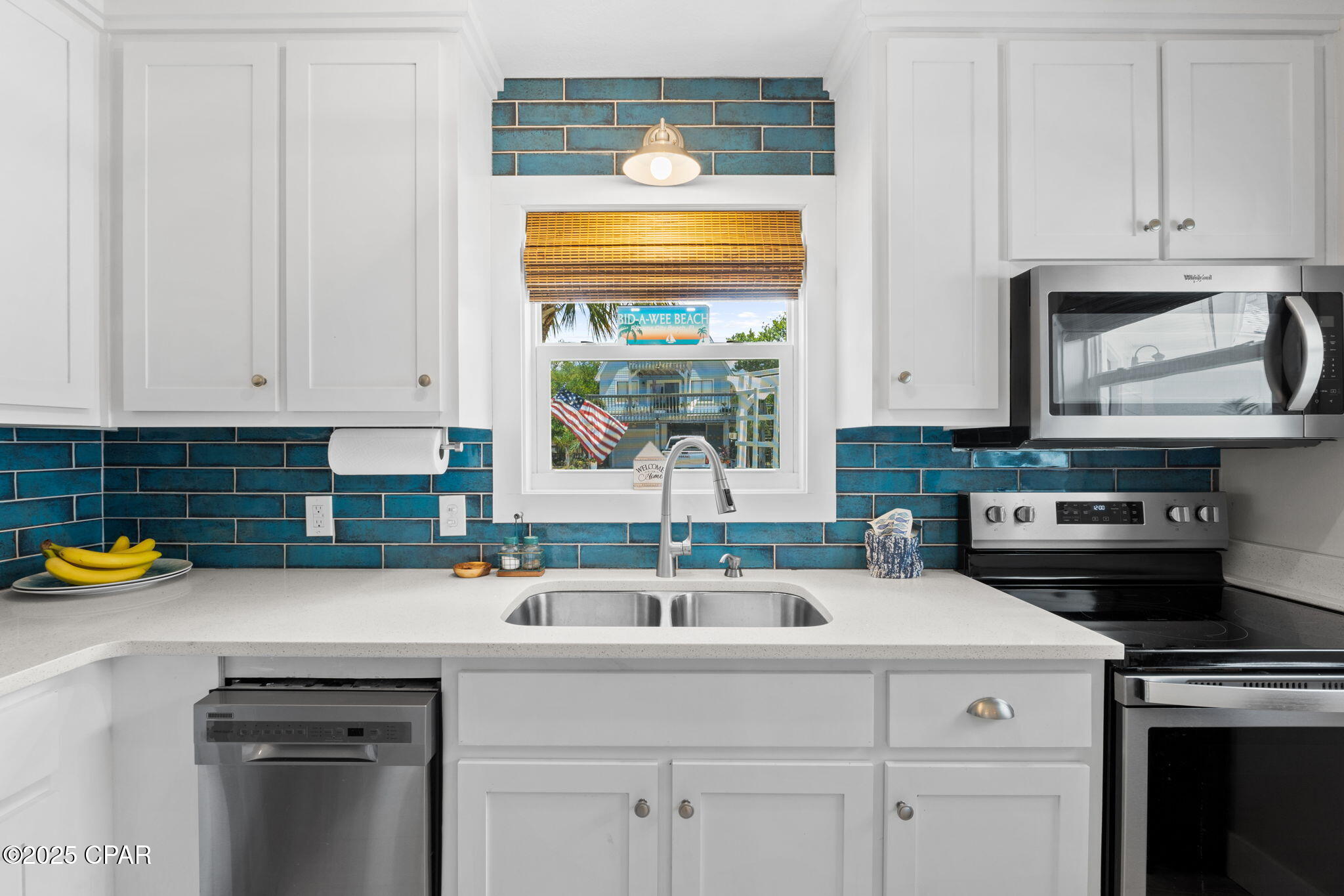 Image 21 For 403 Anemone Street