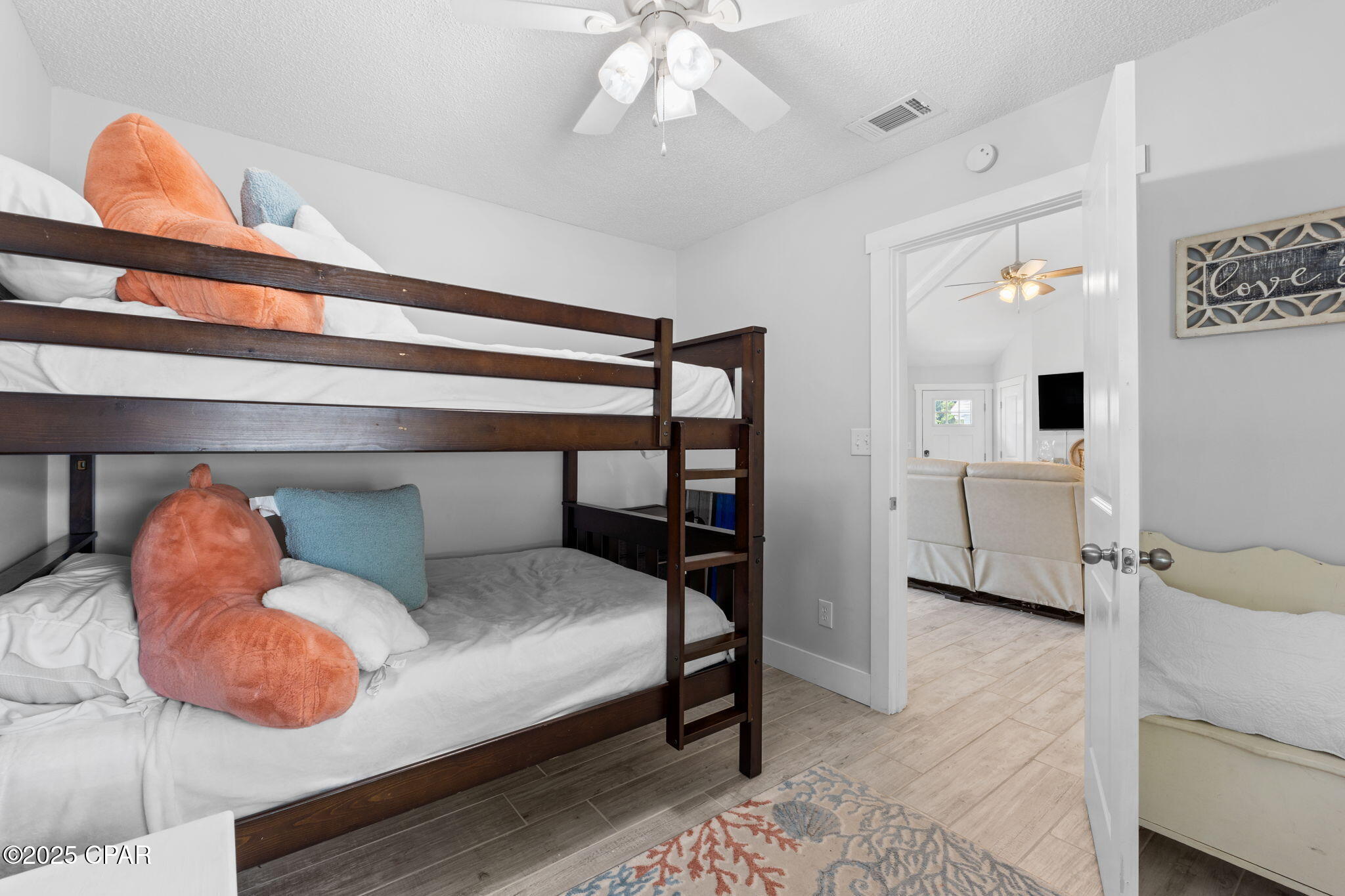 Image 44 For 403 Anemone Street