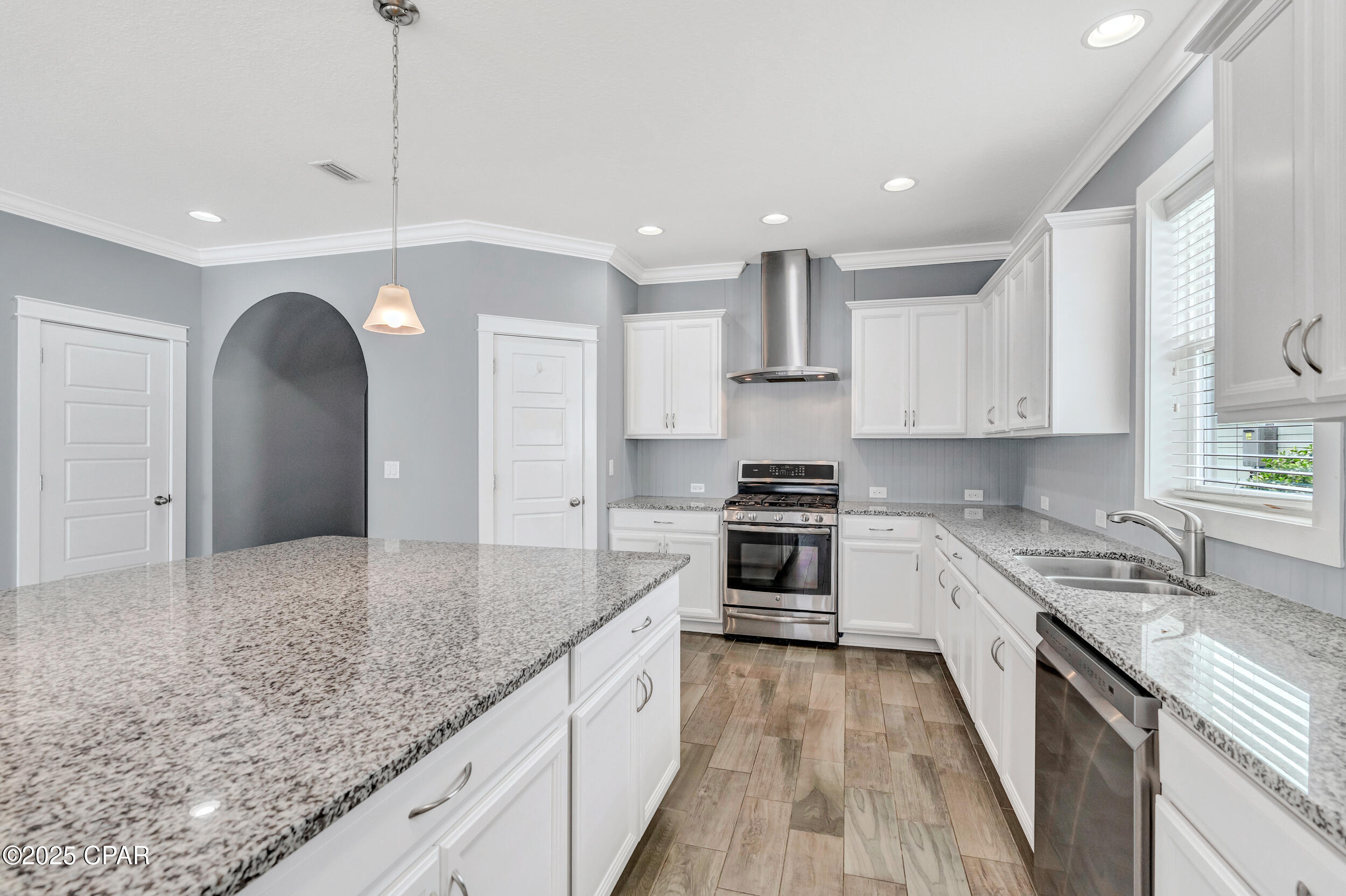 Image 29 For 102 Johnson Bayou Drive