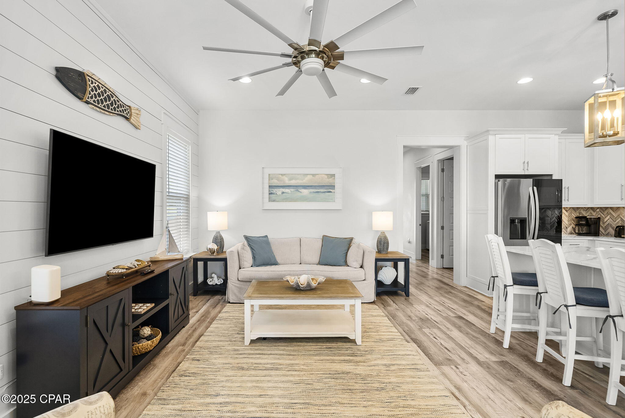 Image 11 For 19914 Front Beach Road