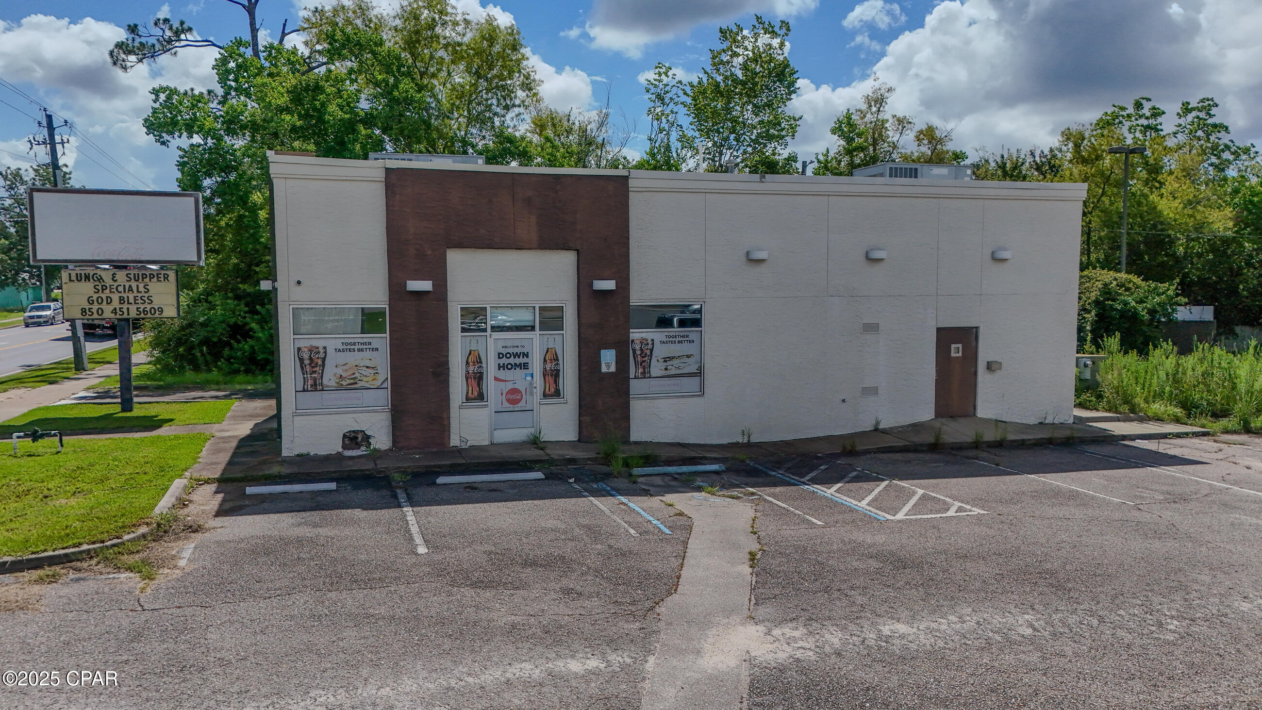 Image 4 For 20077 Central