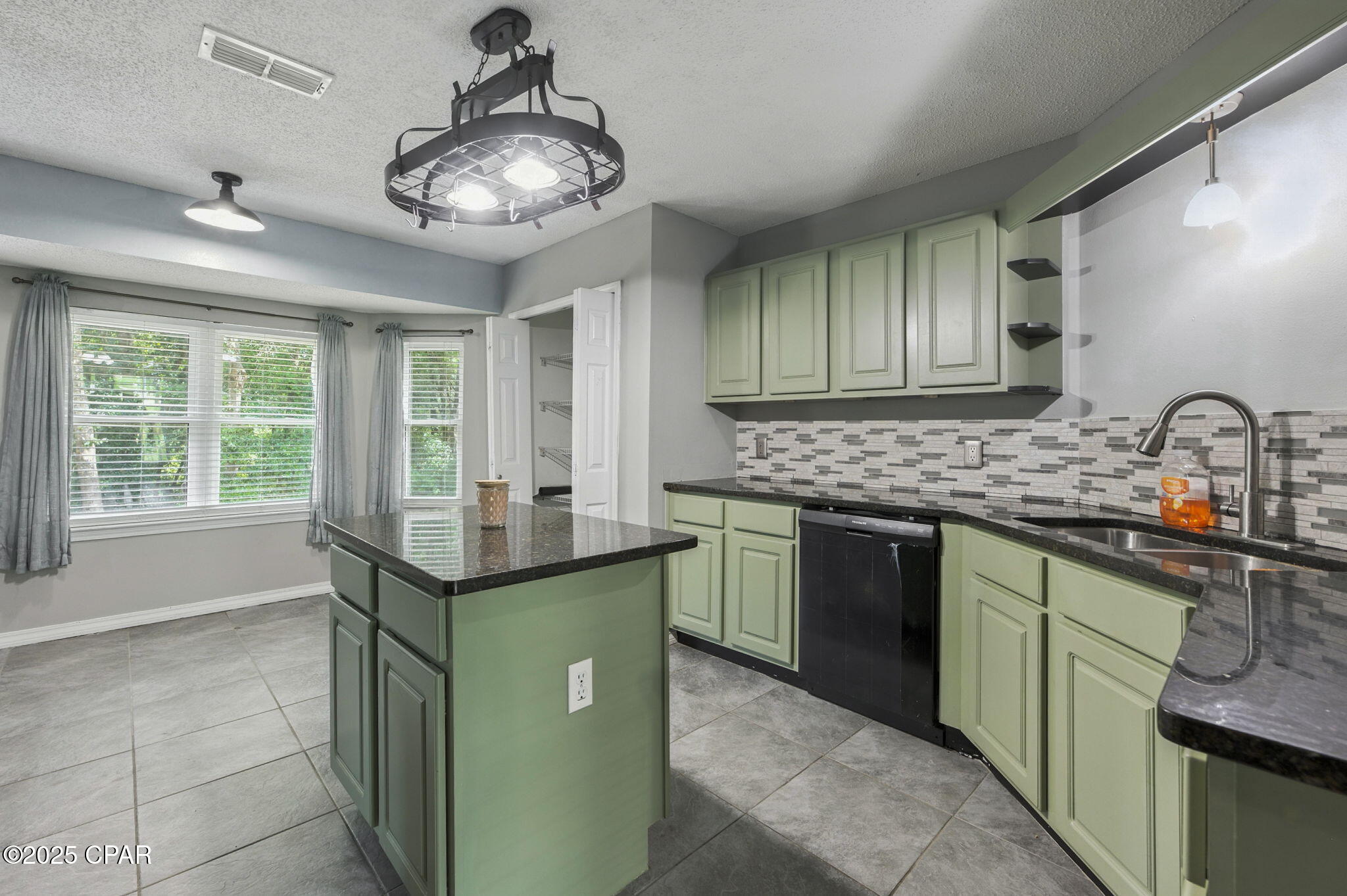 Image 16 For 336 Egan Drive