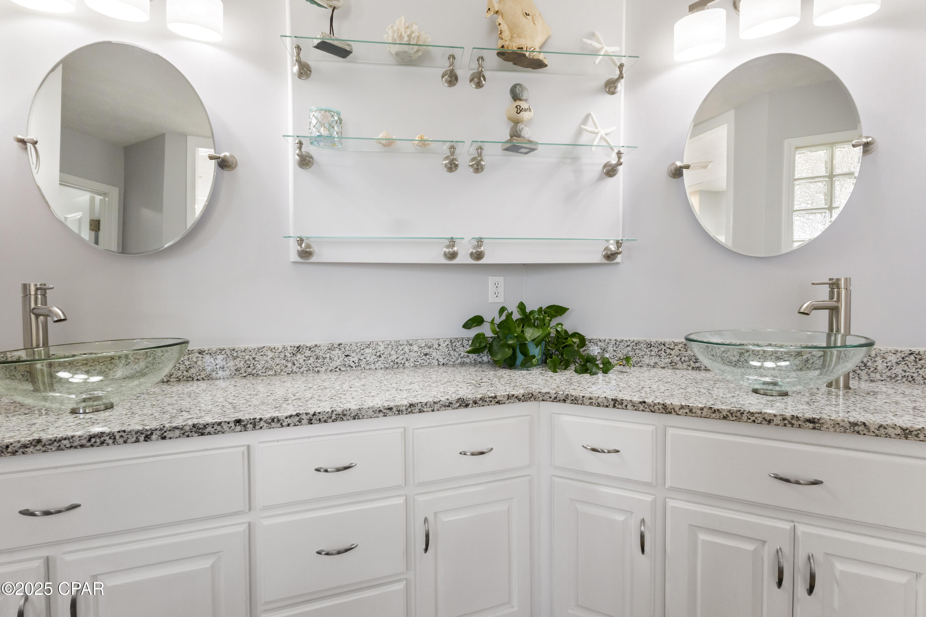 Image 37 For 7033 Benton Drive