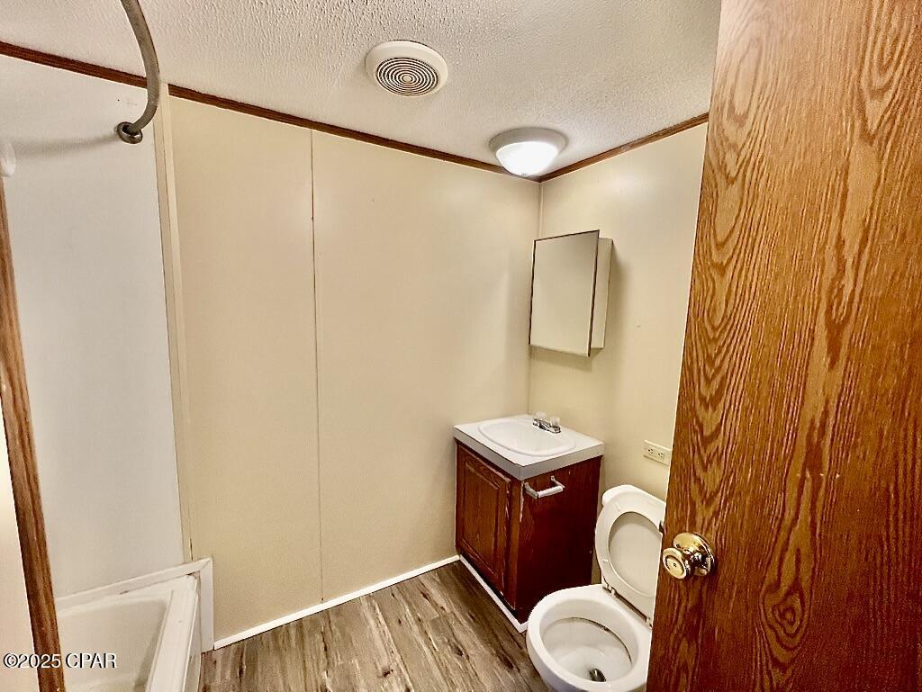 Image 4 For 19706 Delmar Drive