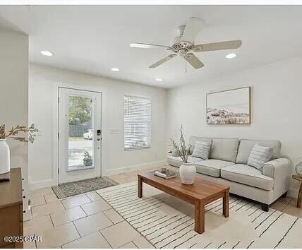 Image 4 For 8631 Marlin Place