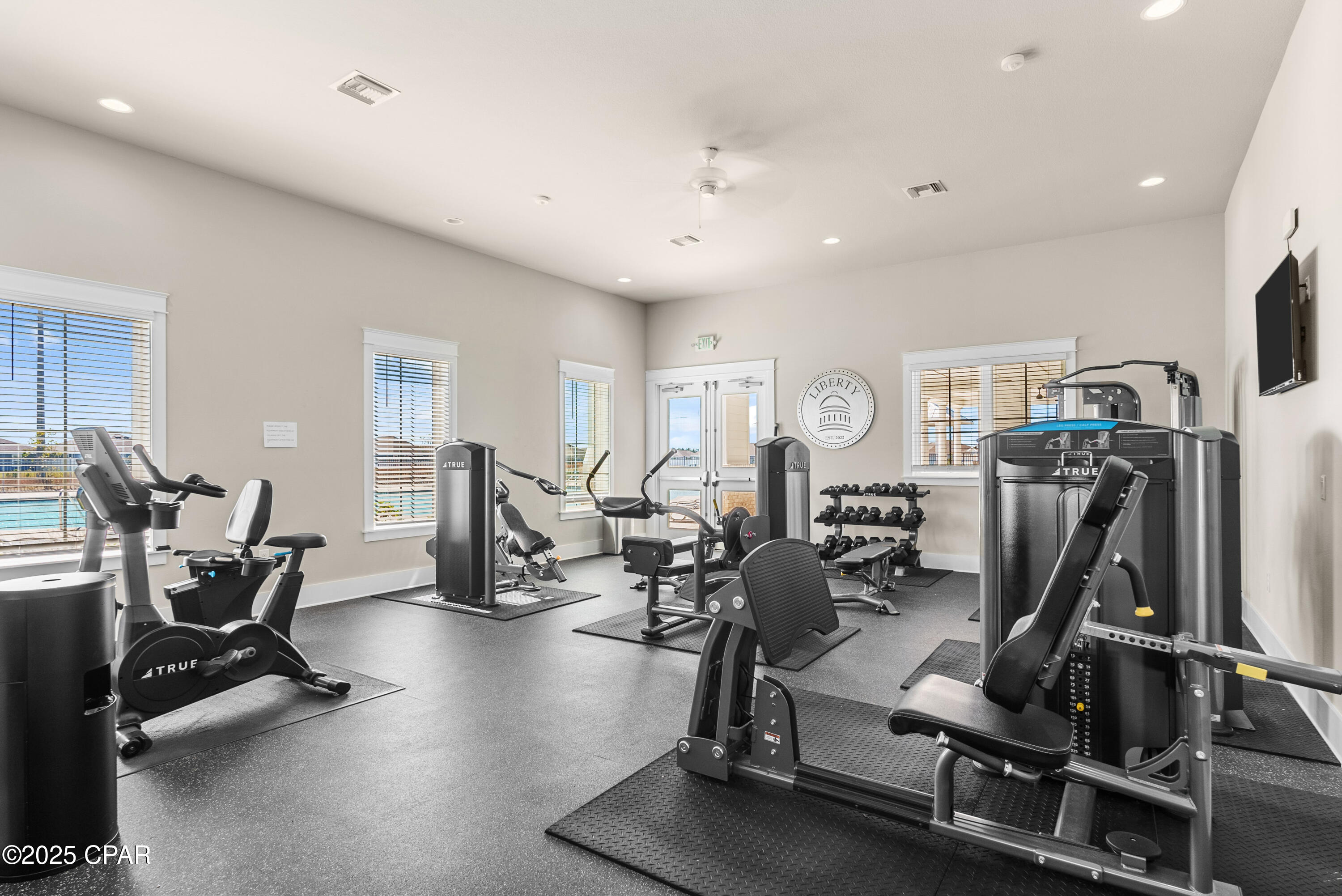 Image 46 For 6570 Atkins Road