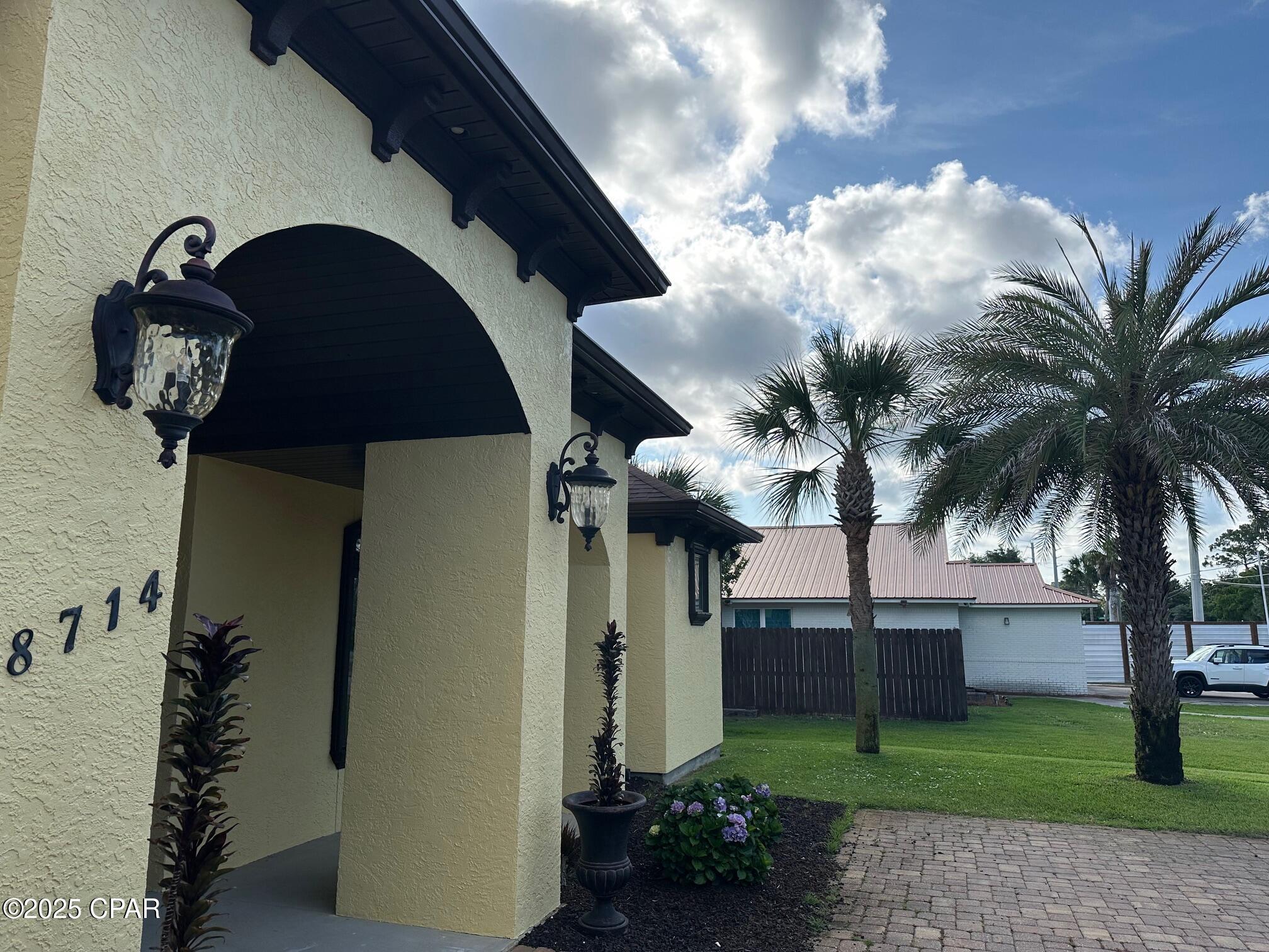 Image 13 For 8714 Lagoon Drive