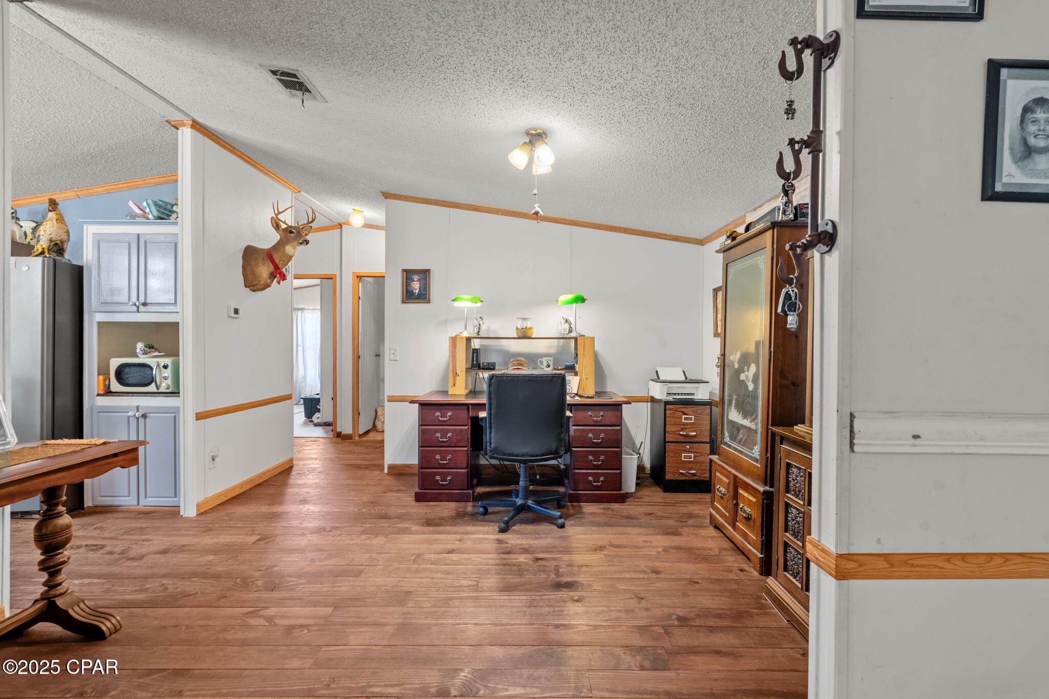 Image 26 For 9121 Silver Lake Road